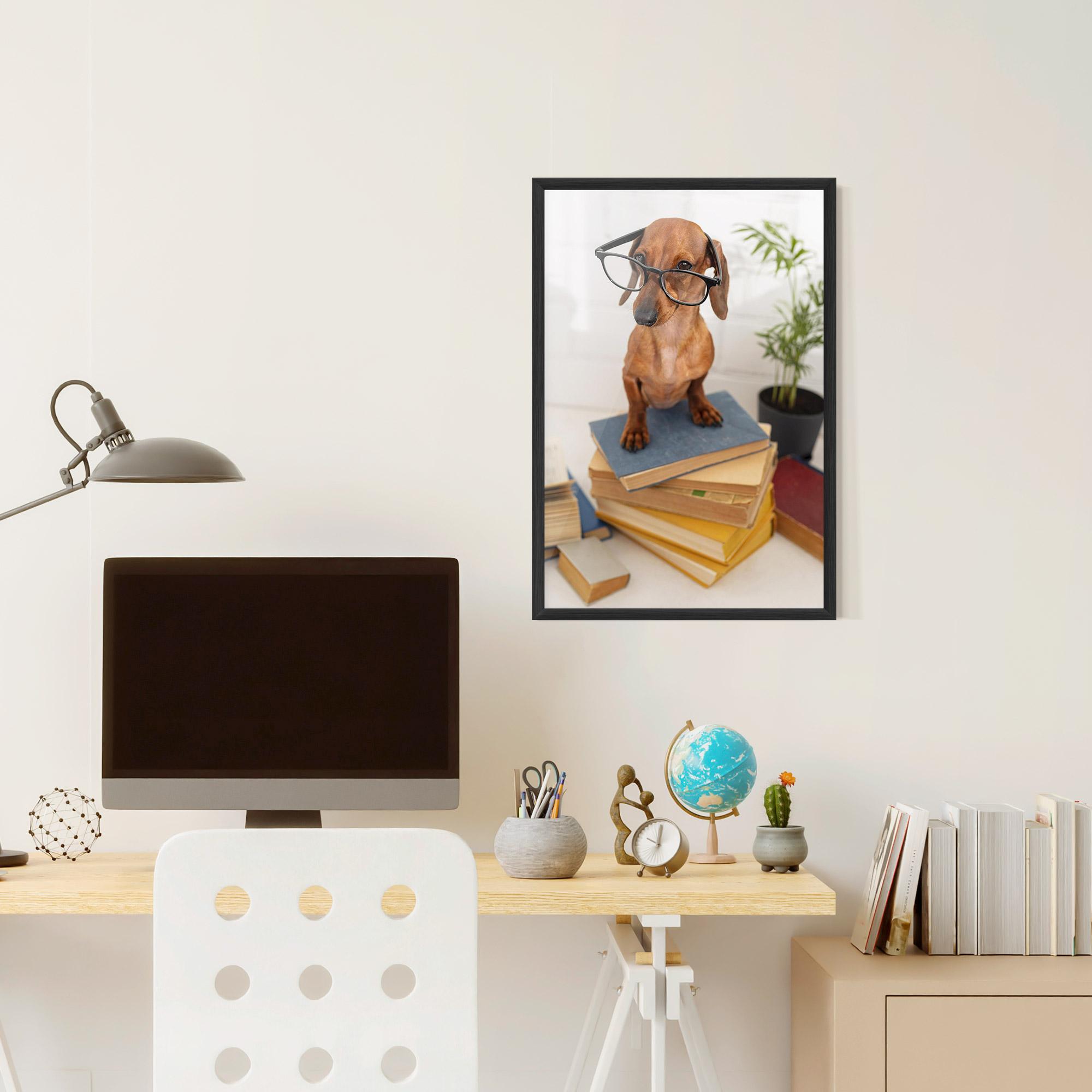 Poster Înrămat Books Cute Dog mockup 6