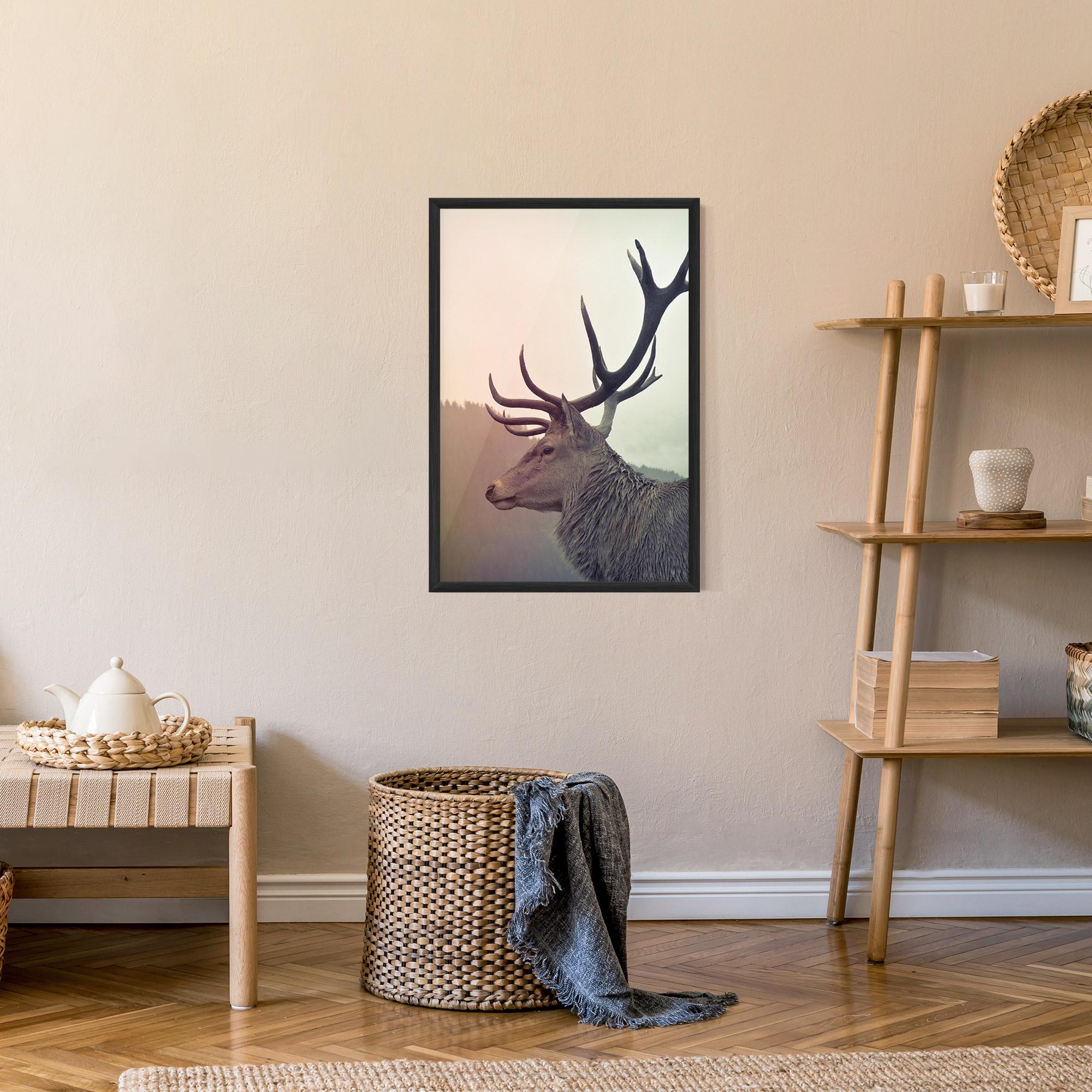 Poster Înrămat King Of The Forest mockup 9