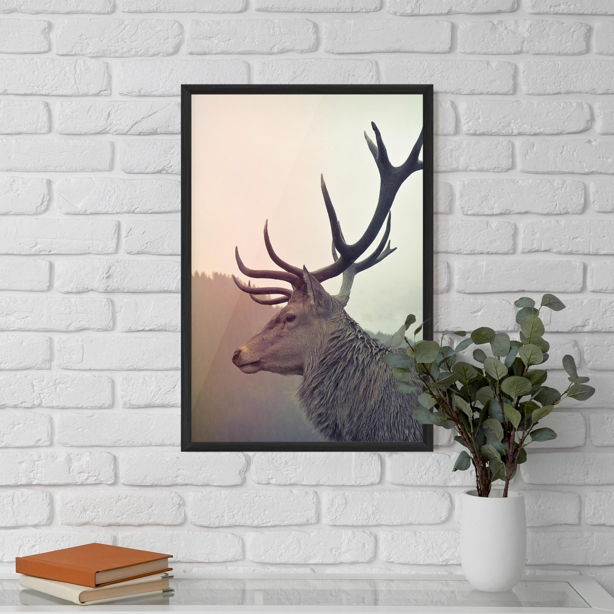 Poster Înrămat King Of The Forest mockup 5