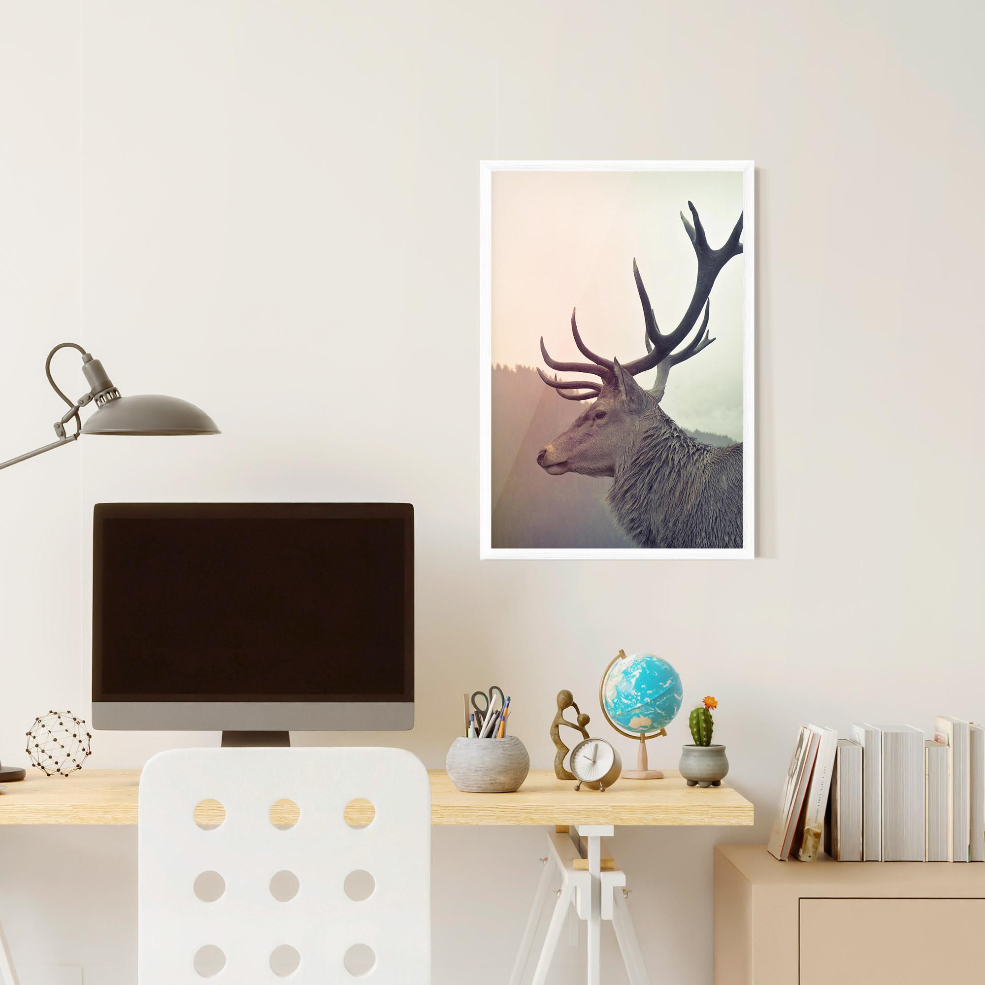 Poster Înrămat King Of The Forest mockup 6