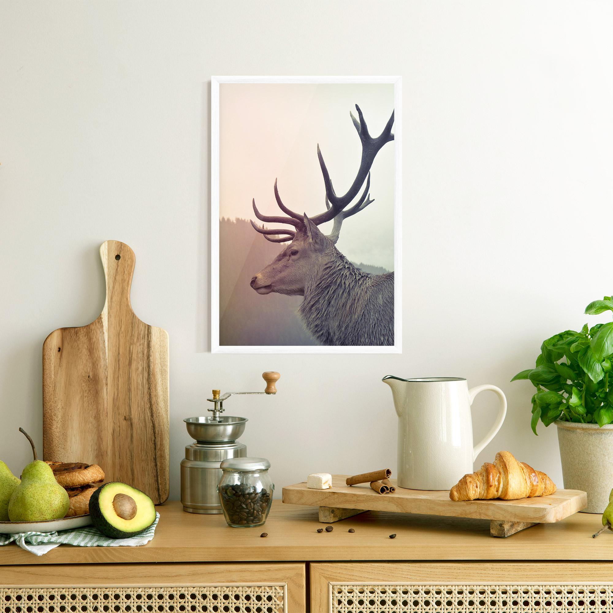 Poster Înrămat King Of The Forest mockup 8