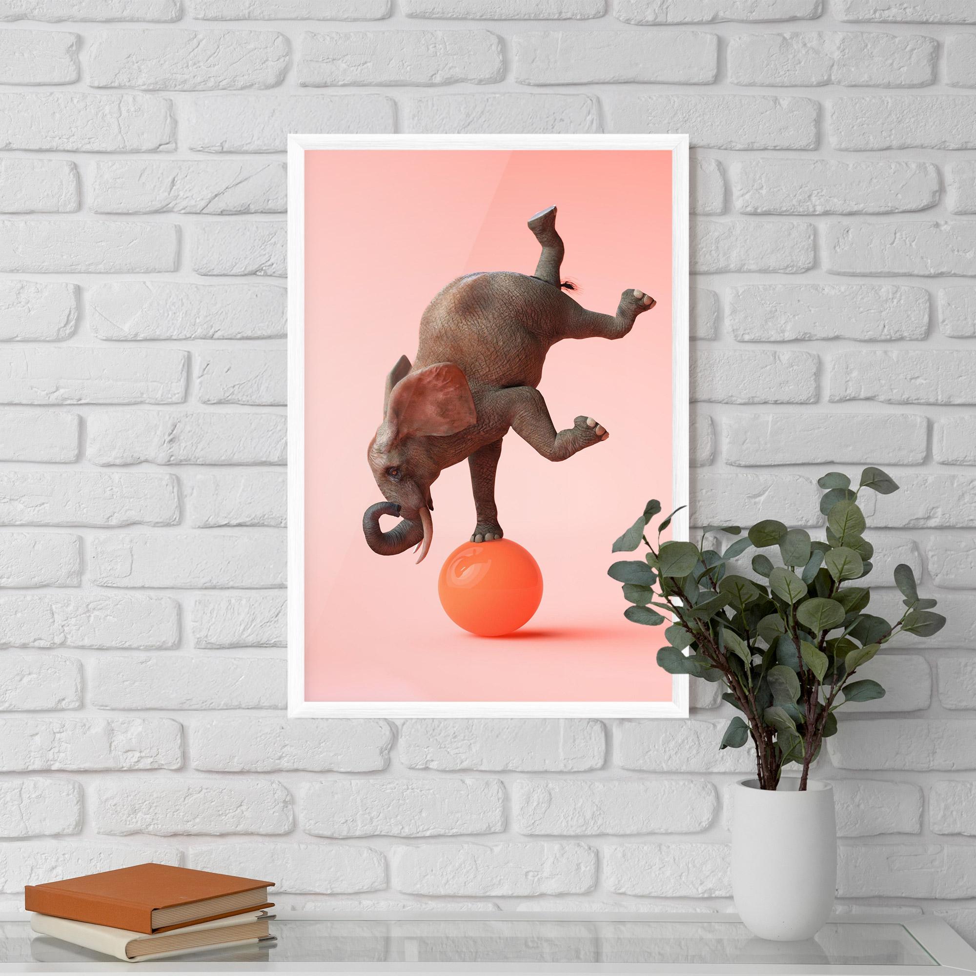 Poster Înrămat Ball Elephant mockup 5