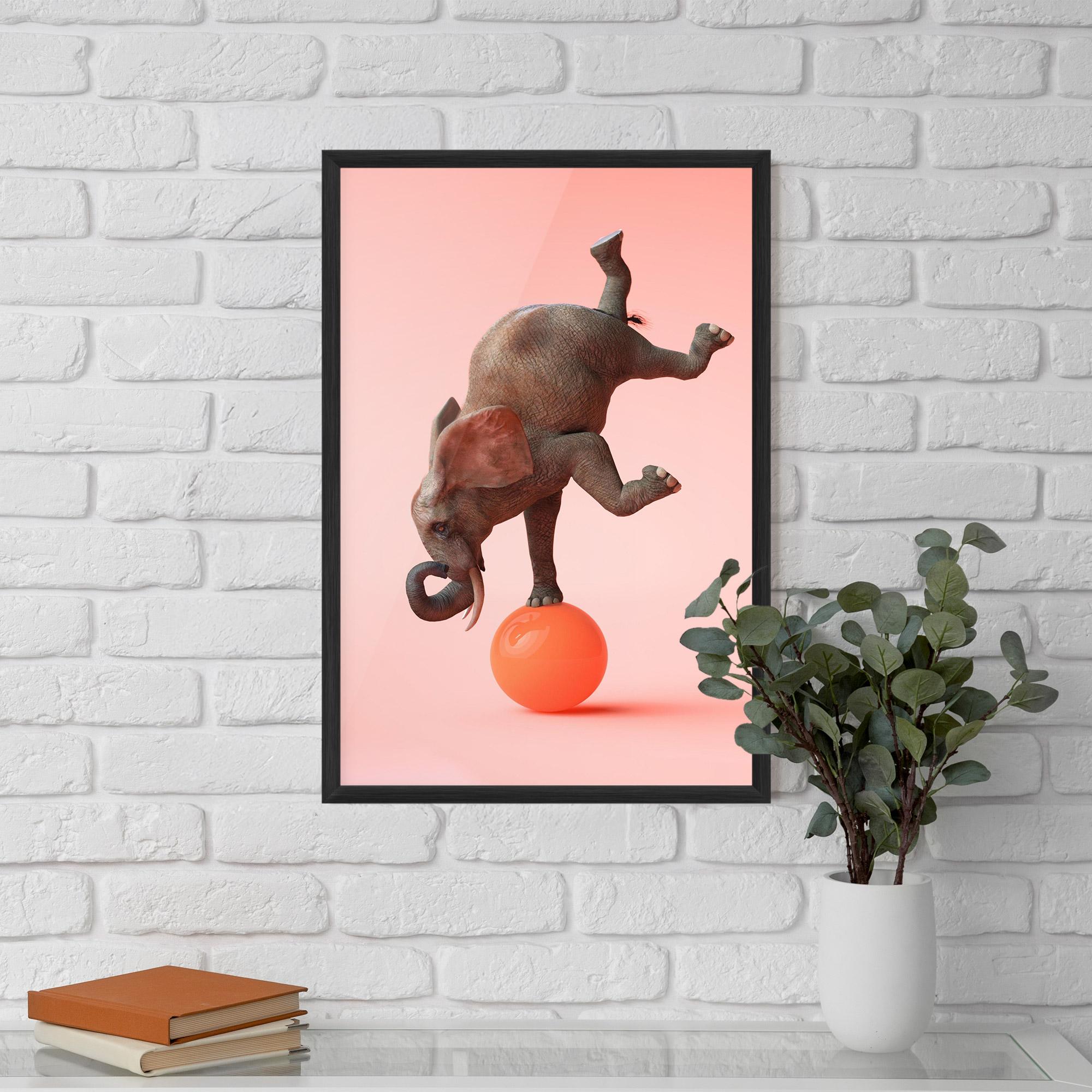 Poster Înrămat Ball Elephant mockup 5