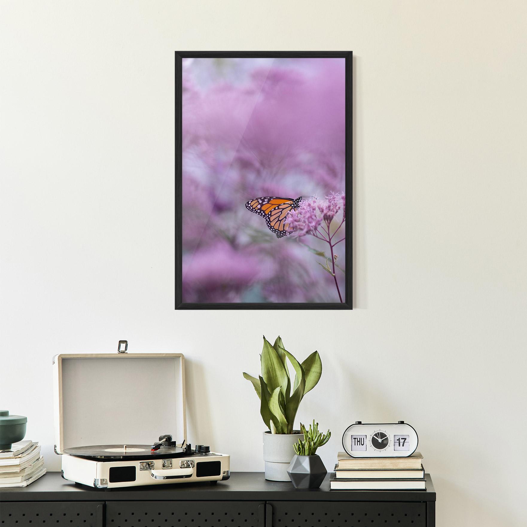Poster Înrămat Purple Flower Butterfly mockup 2