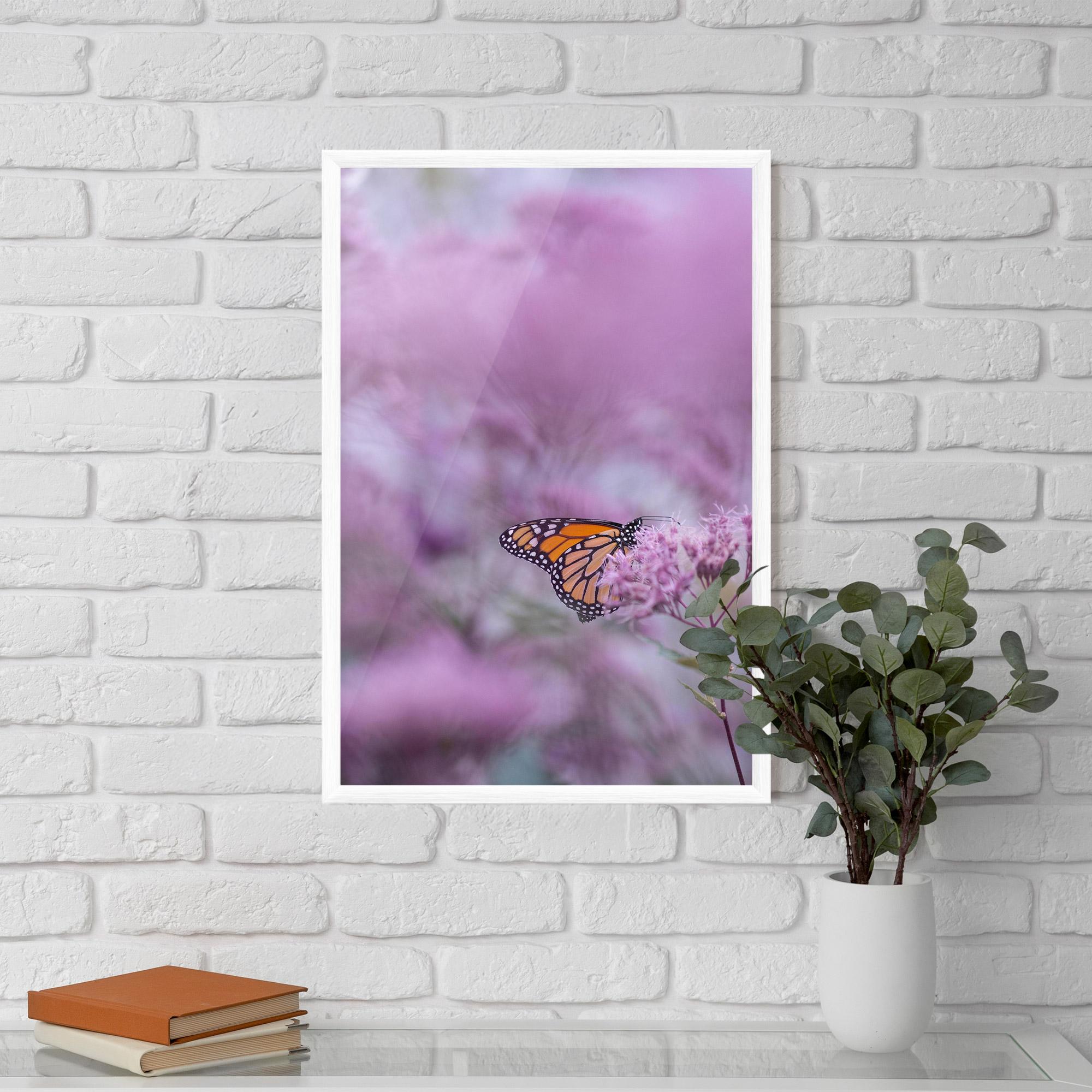Poster Înrămat Purple Flower Butterfly mockup 5