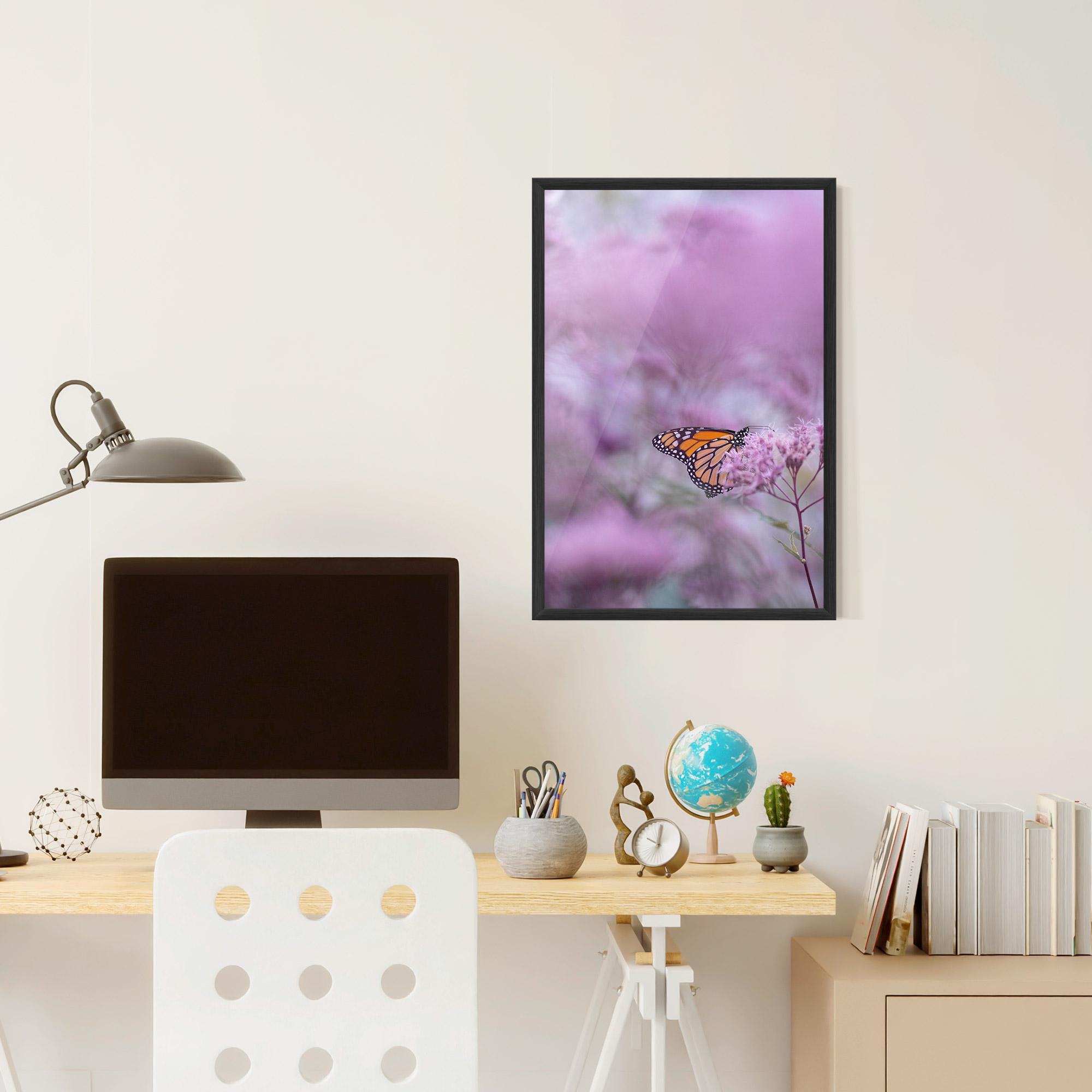 Poster Înrămat Purple Flower Butterfly mockup 6