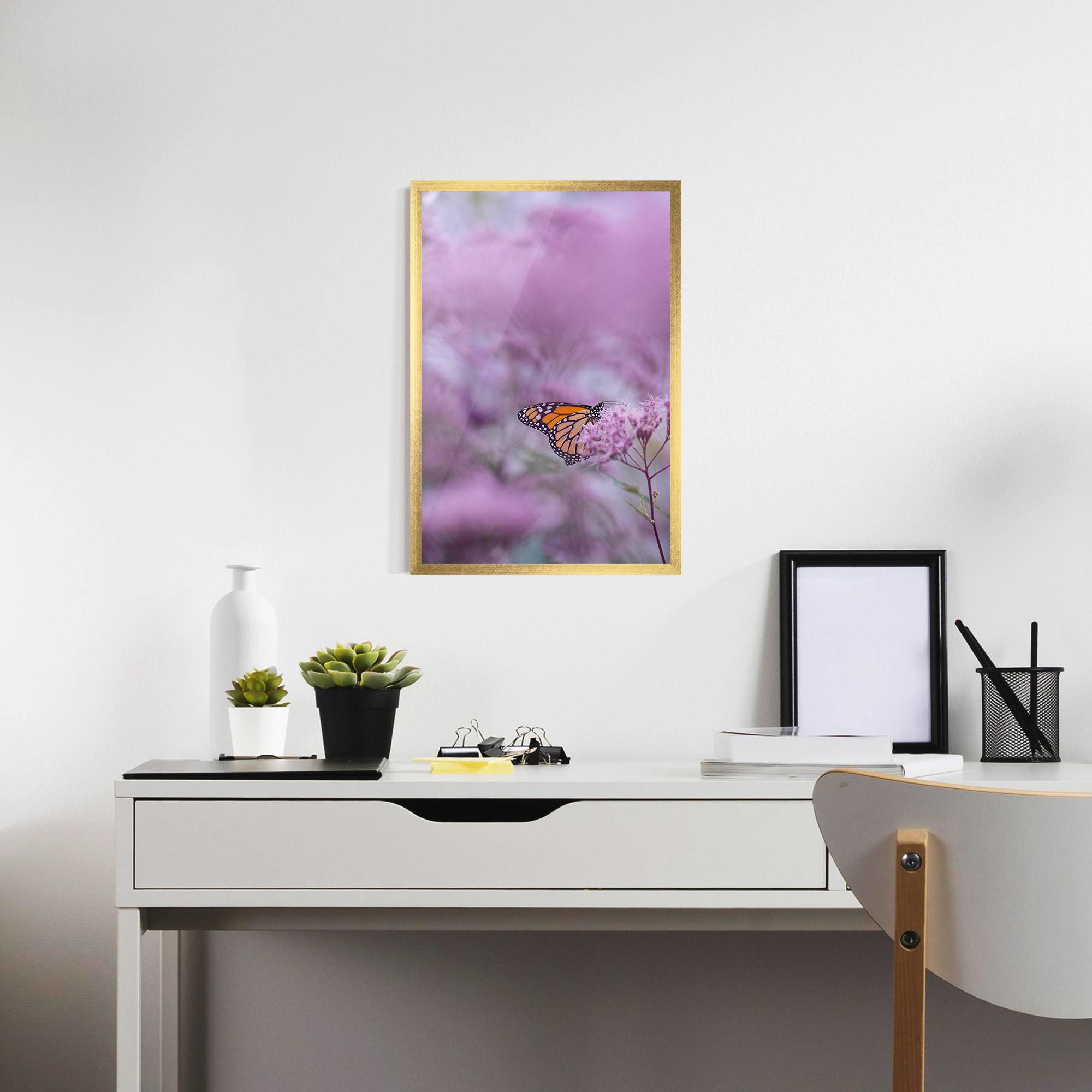 Poster Înrămat Purple Flower Butterfly mockup 7