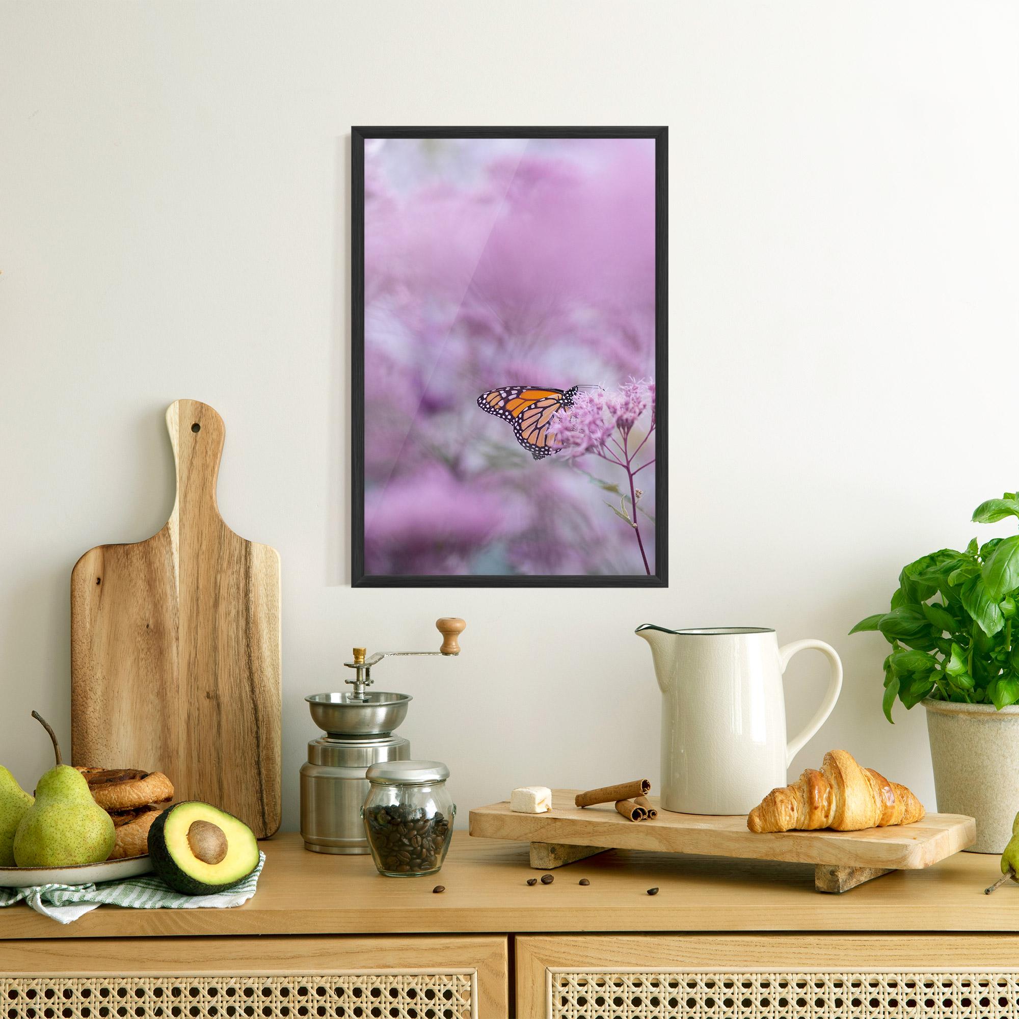 Poster Înrămat Purple Flower Butterfly mockup 8