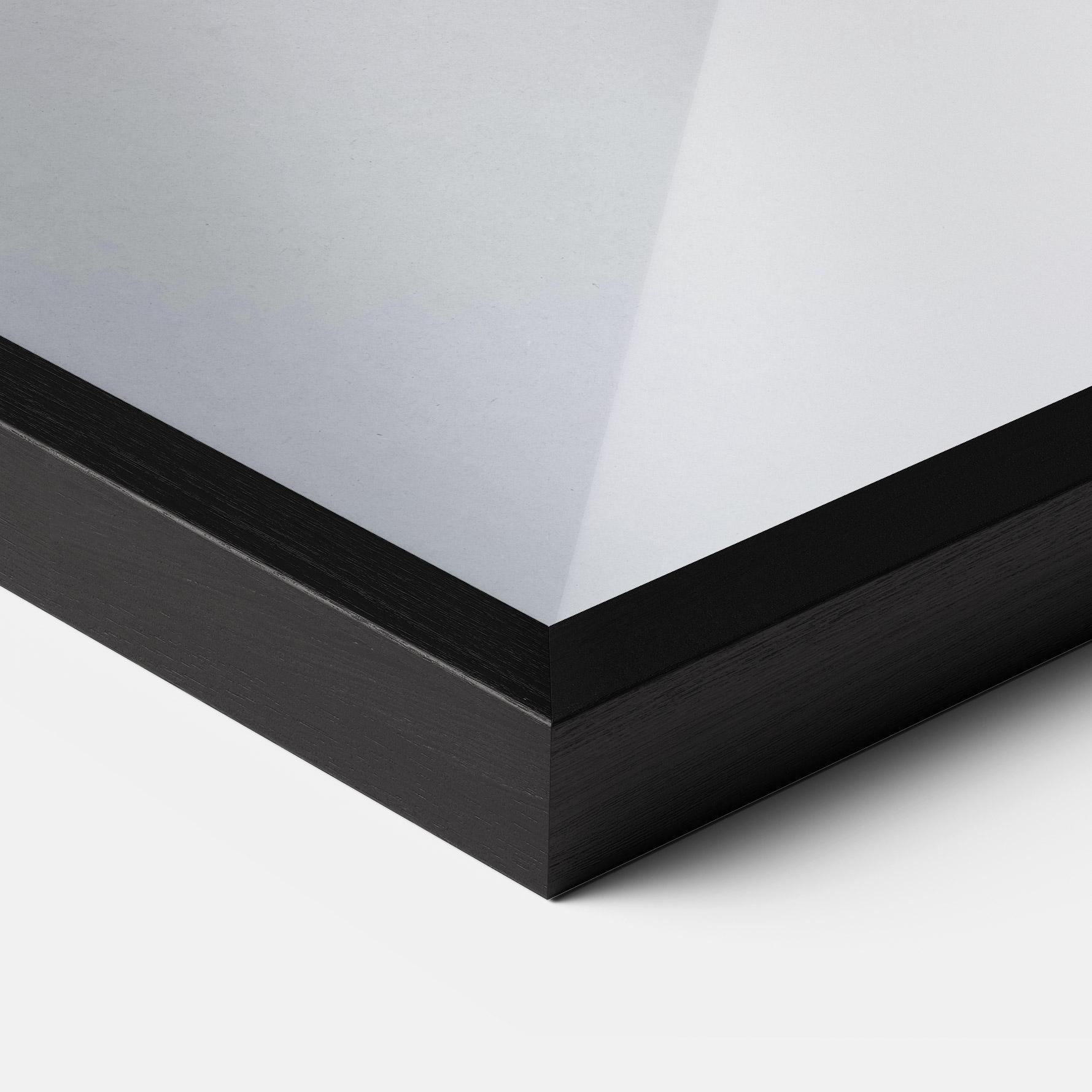 Poster Înrămat Bunny In Snow mockup 3