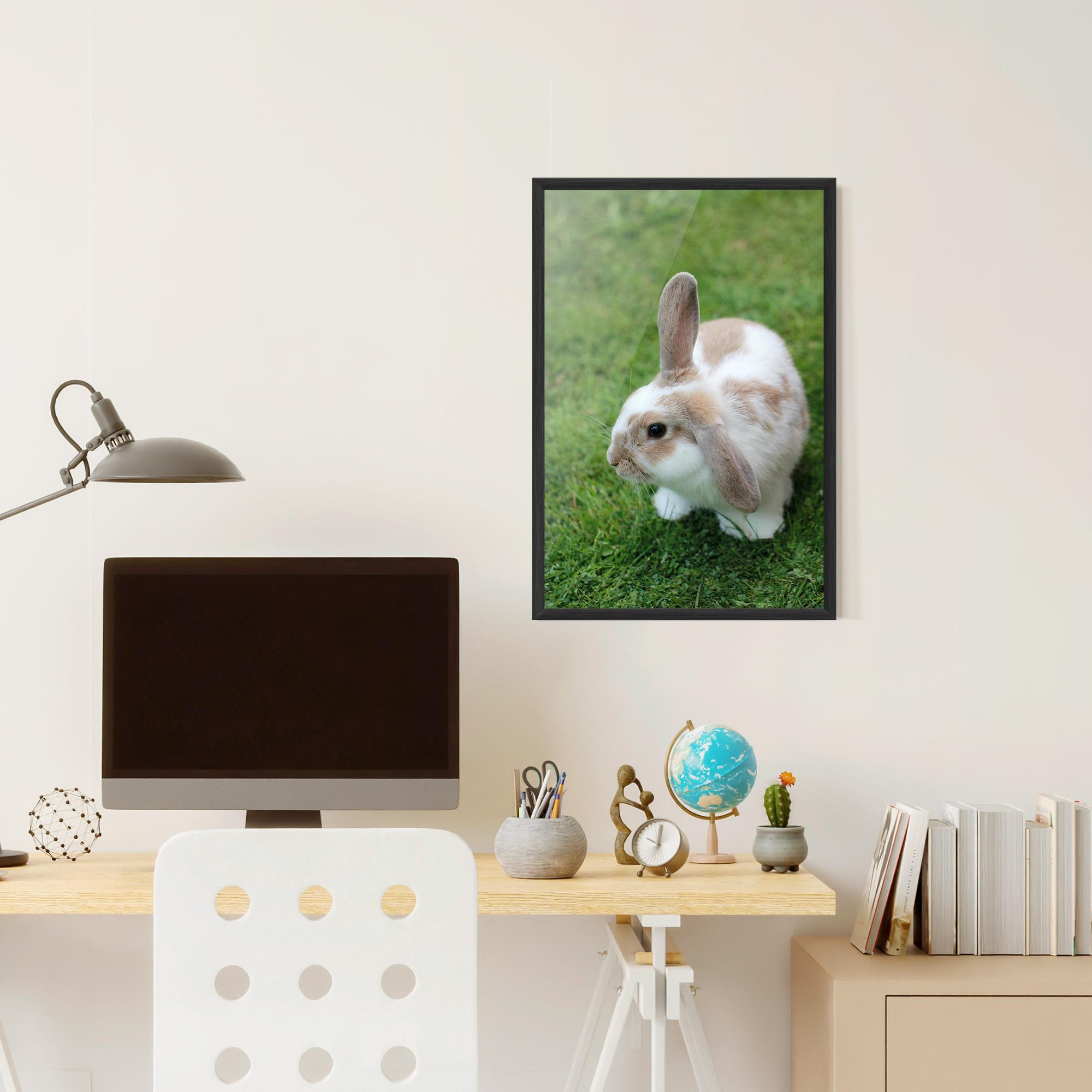 Poster Înrămat Light Orange Bunny mockup 6