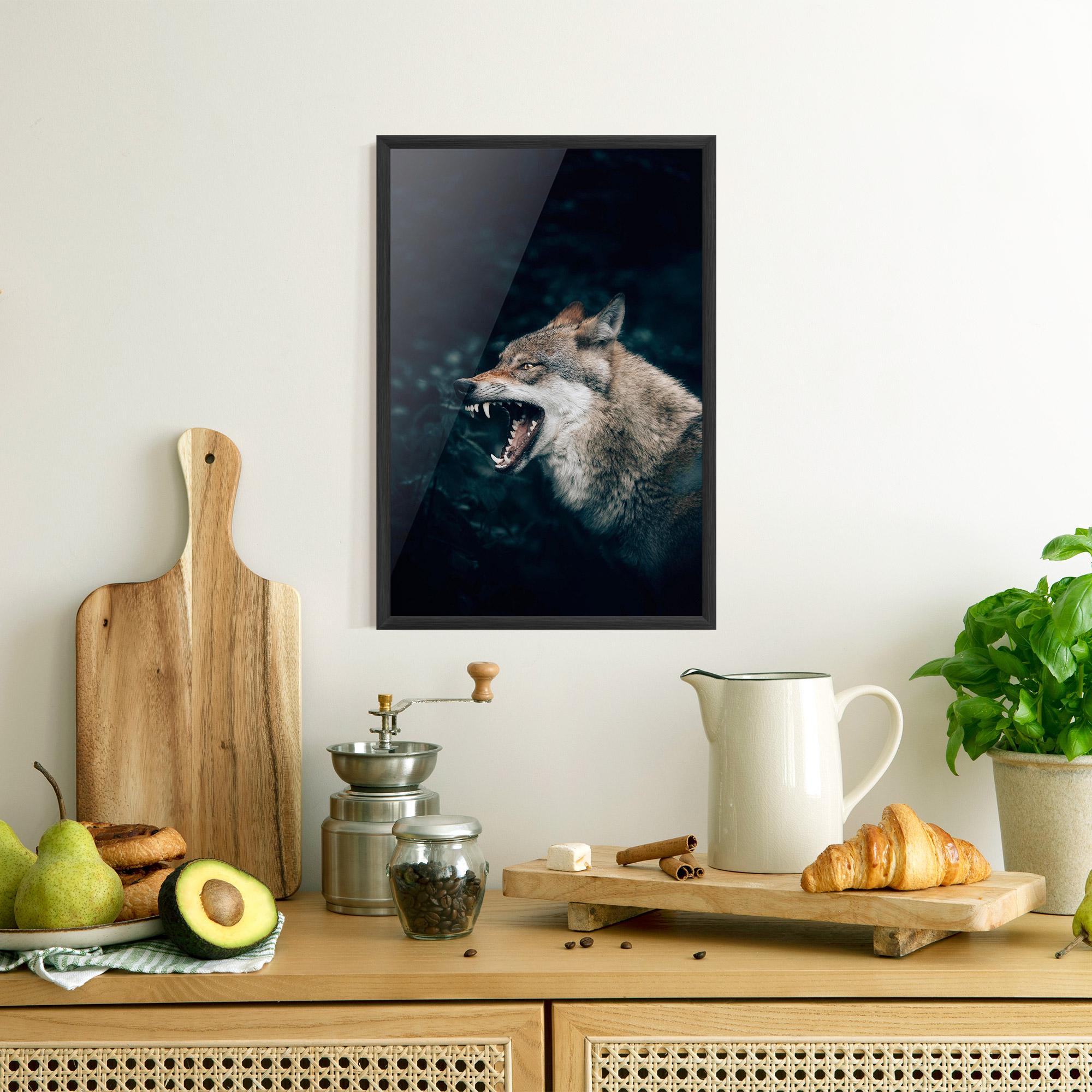 Poster Înrămat Angry Wolf In The Forest mockup 8