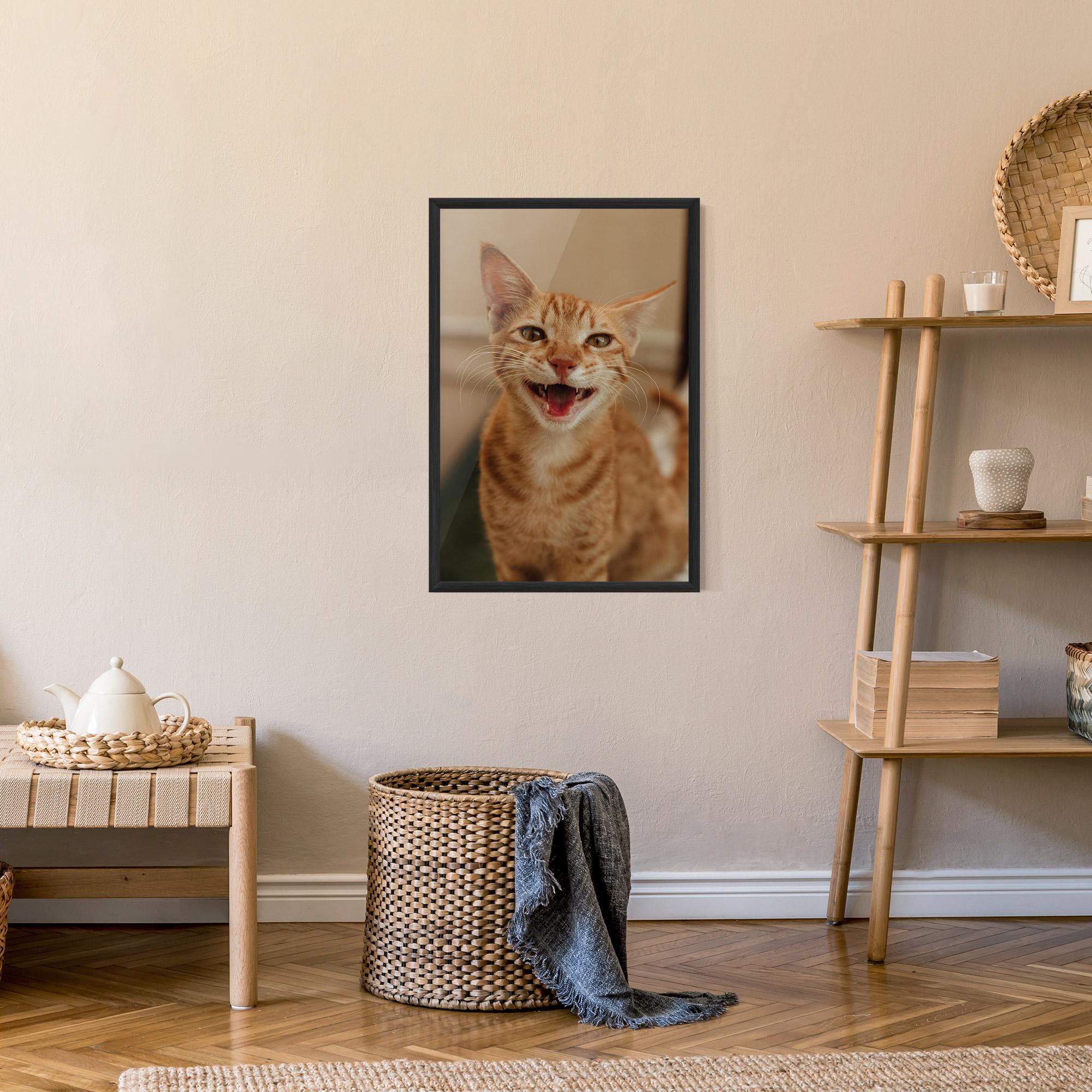Poster Înrămat Orange Cat Smiling mockup 9