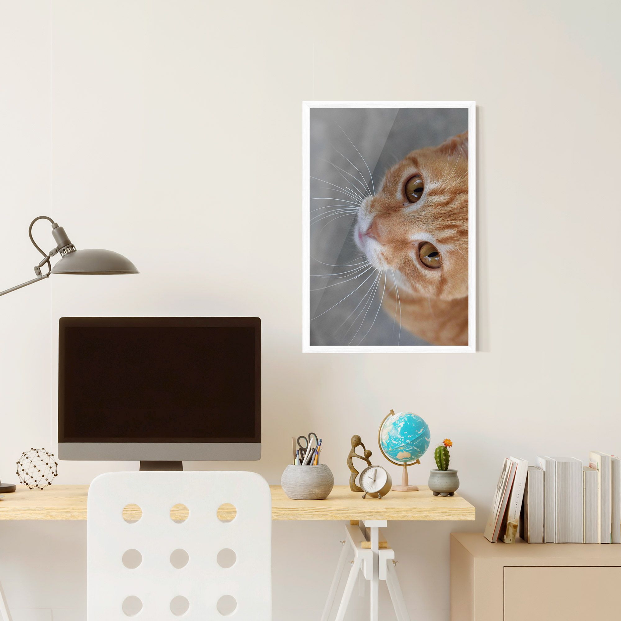 Pretty Orange Eyes Cat mockup 6