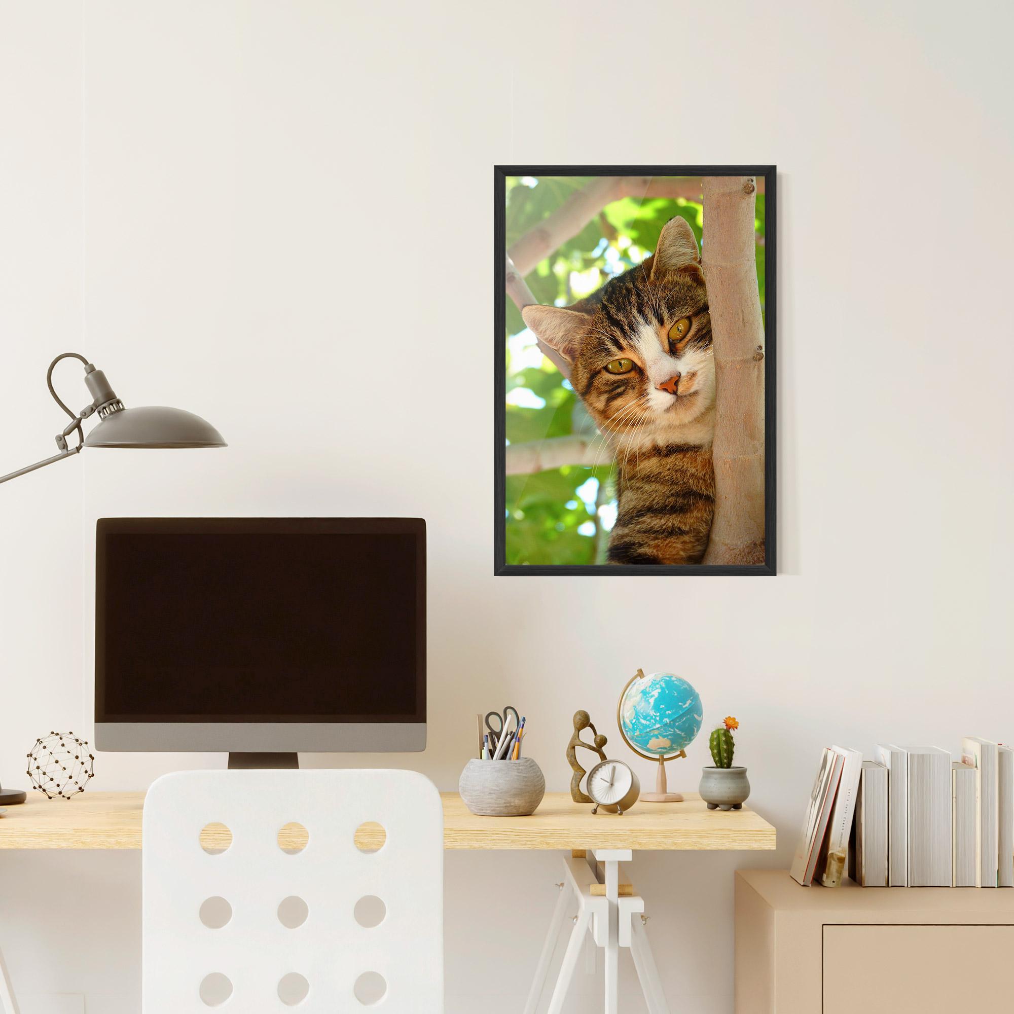 Poster Înrămat Tree Cat mockup 6