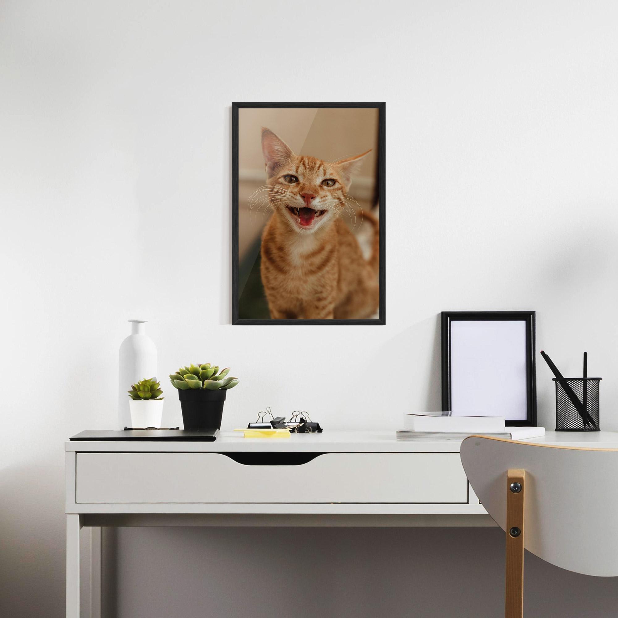 Poster Înrămat Orange Cat Smiling mockup 7