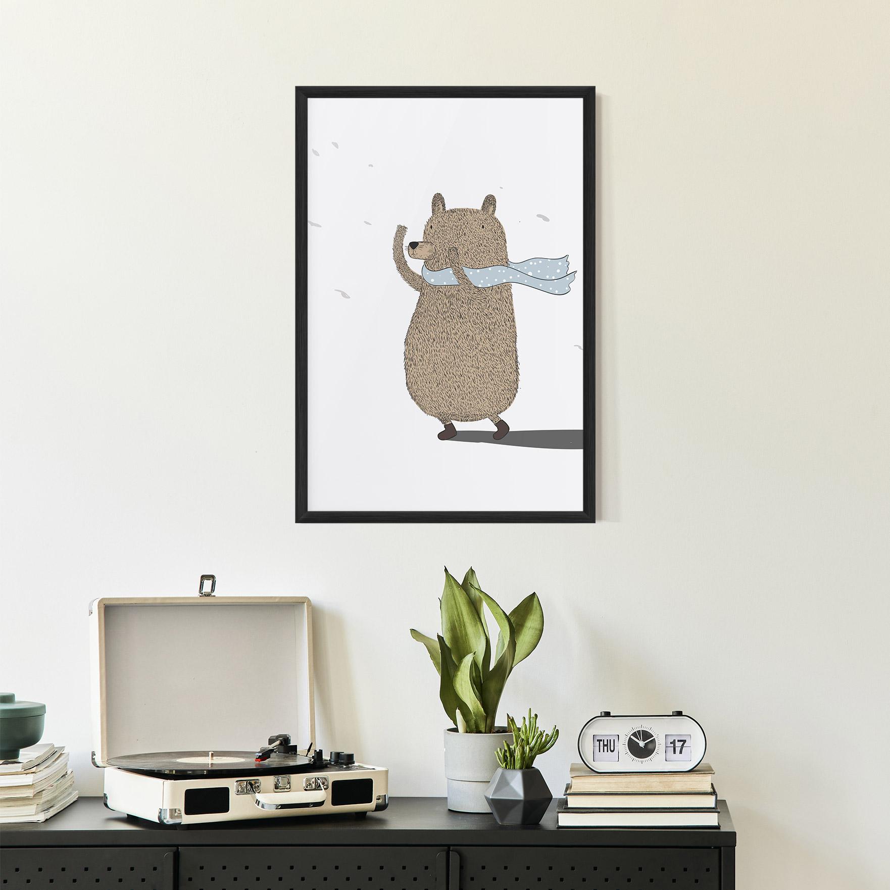 Poster Înrămat Bear Wearing A Scarf mockup 2