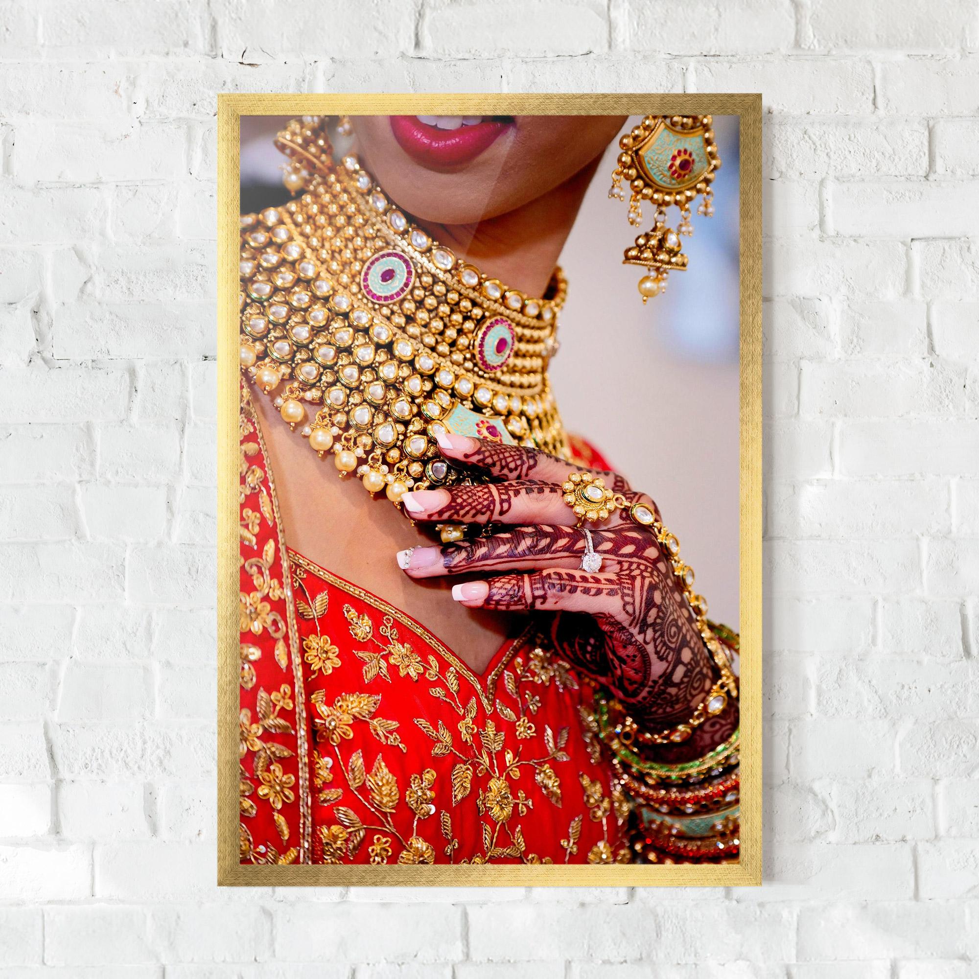 Poster Înrămat Gold Beautiful Jewelry mockup 0