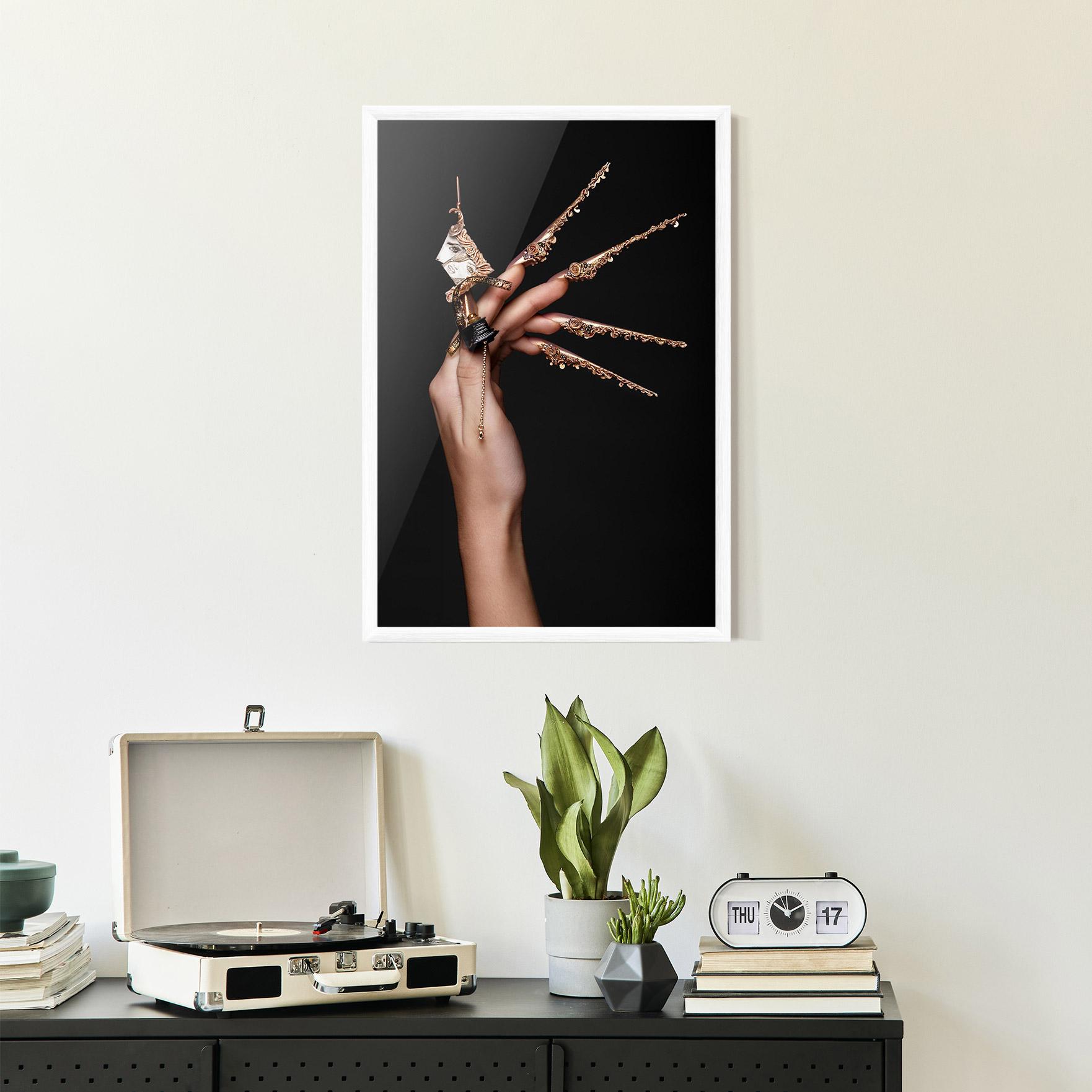 Poster Înrămat Creative Design Nails mockup 2