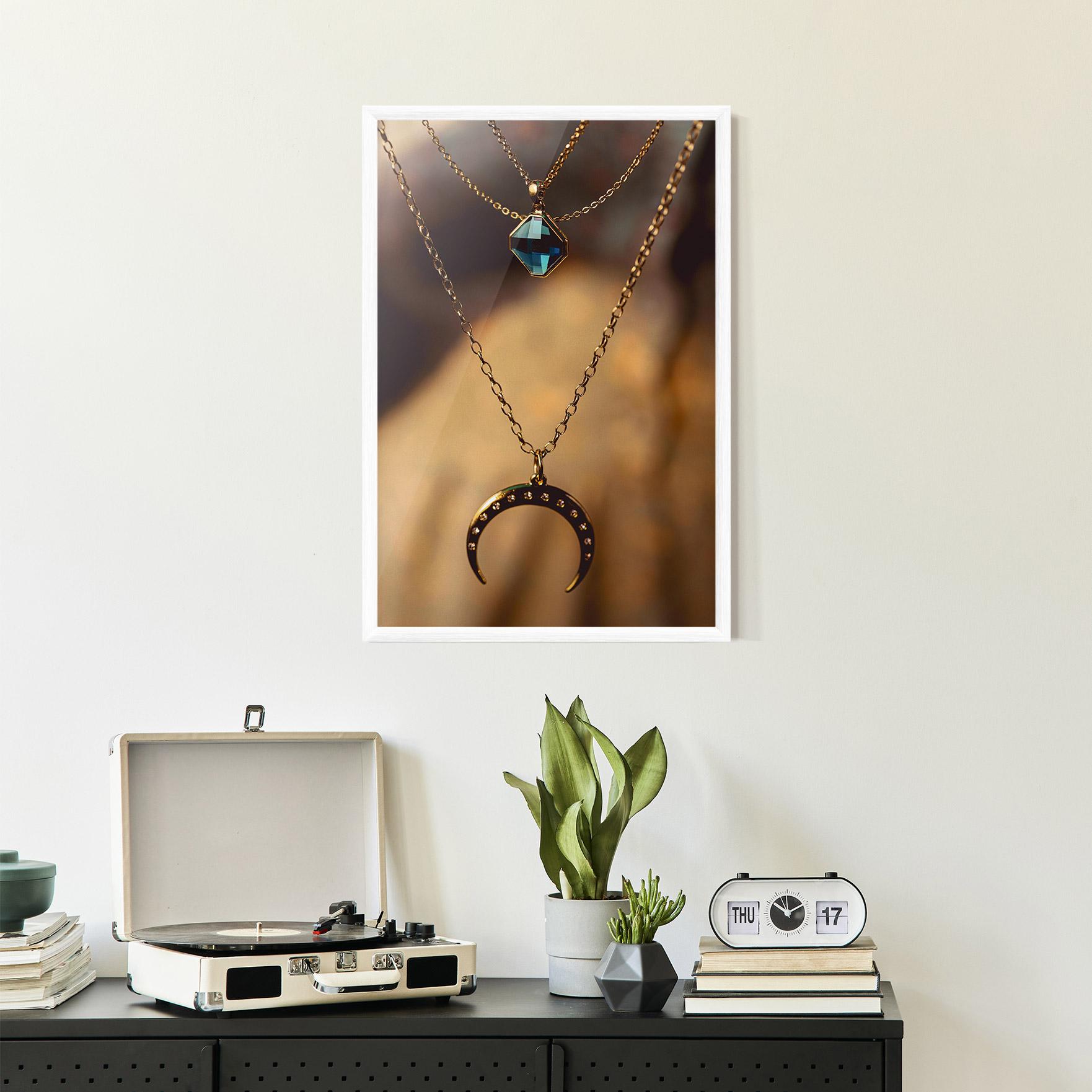 Poster Înrămat Moon Blue Necklace mockup 2