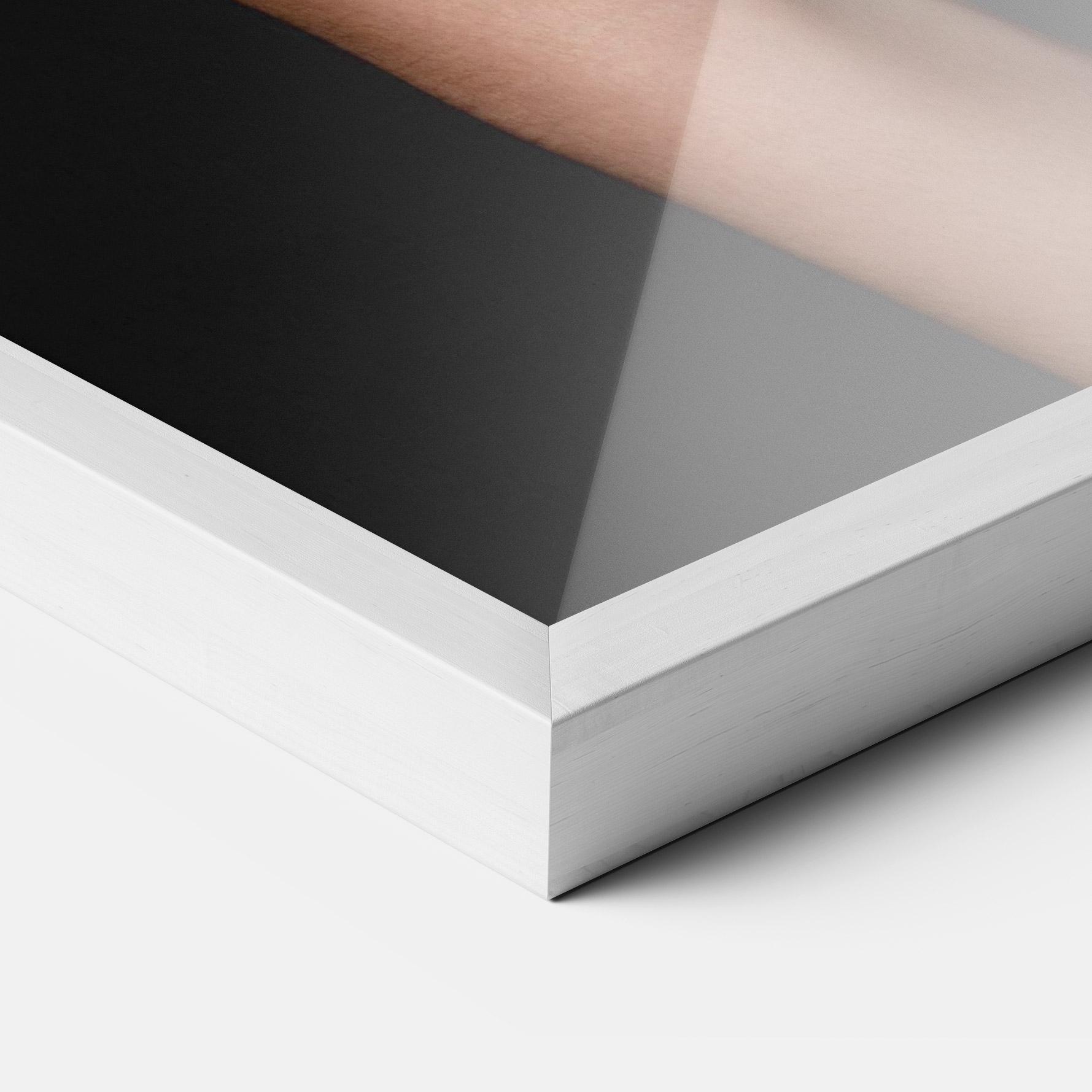 Poster Înrămat Creative Design Nails mockup 3