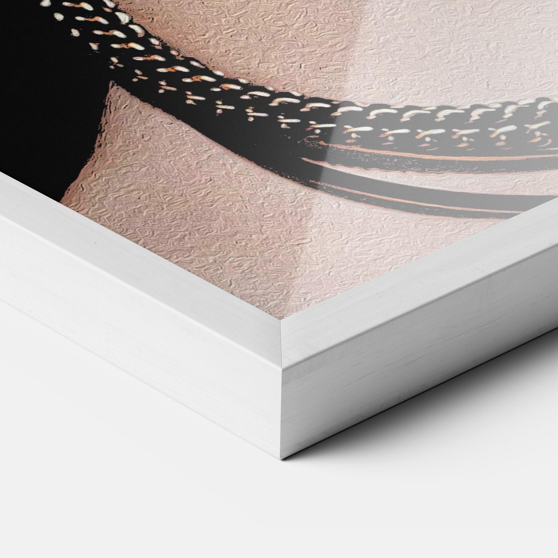 Poster Înrămat Gold Necklace mockup 3