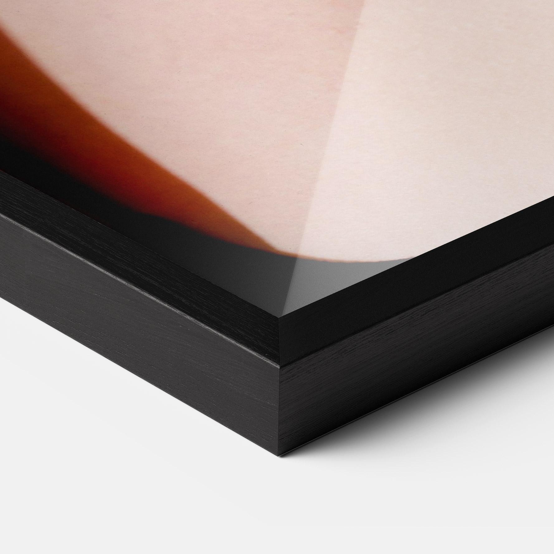 Poster Înrămat S Gold Necklace mockup 3