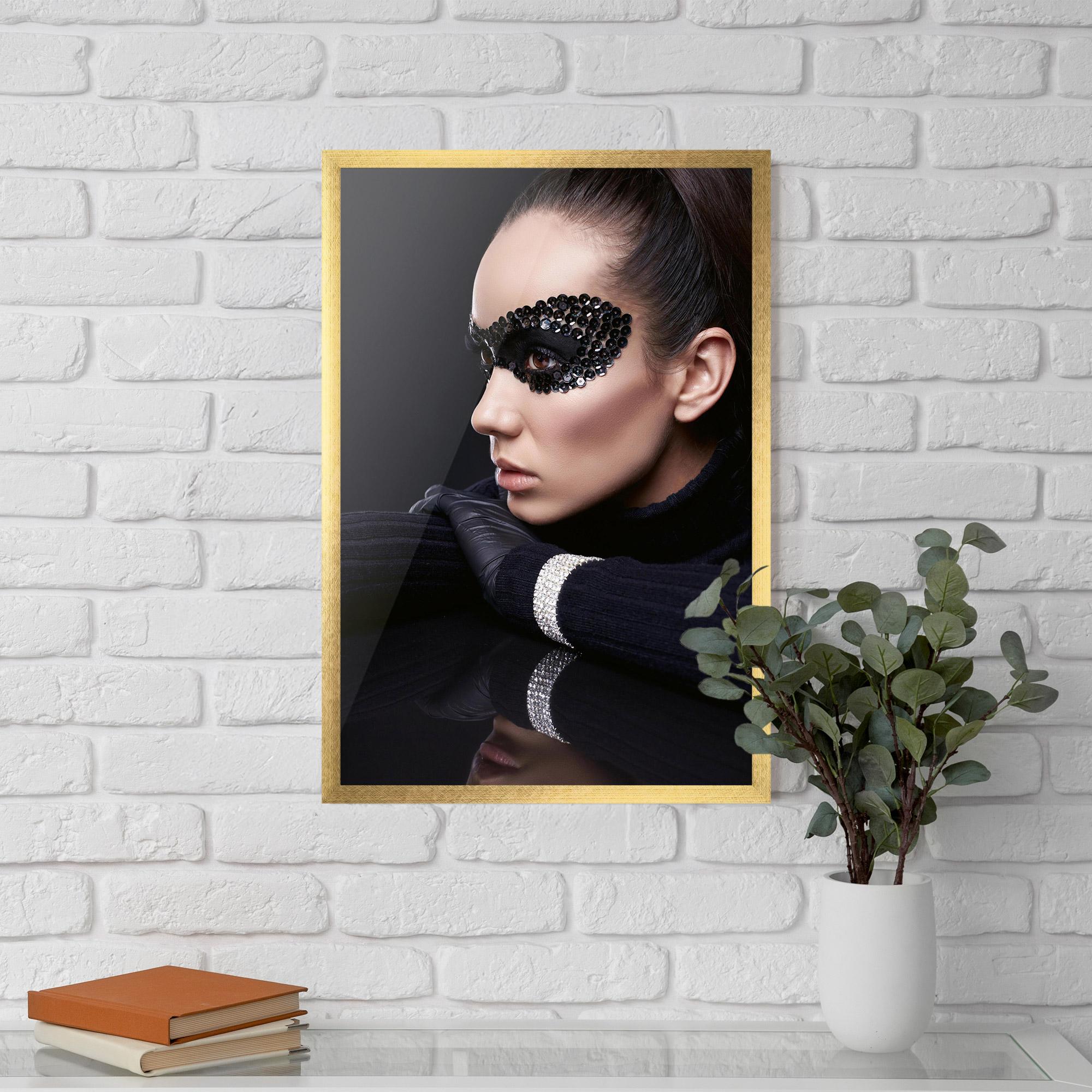 Poster Înrămat Mirrored Bracelet mockup 5