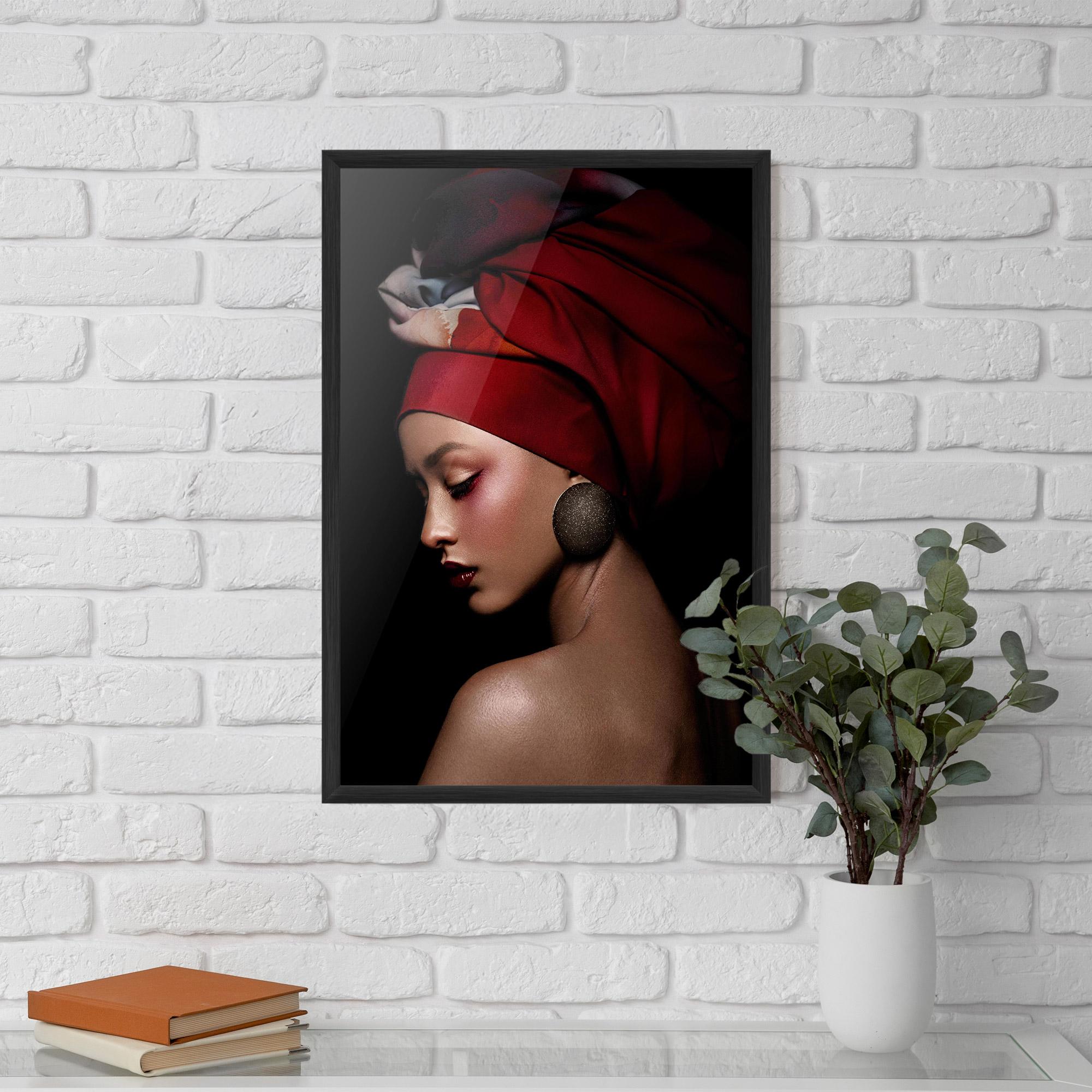 Poster Înrămat Big Circle Earring mockup 5