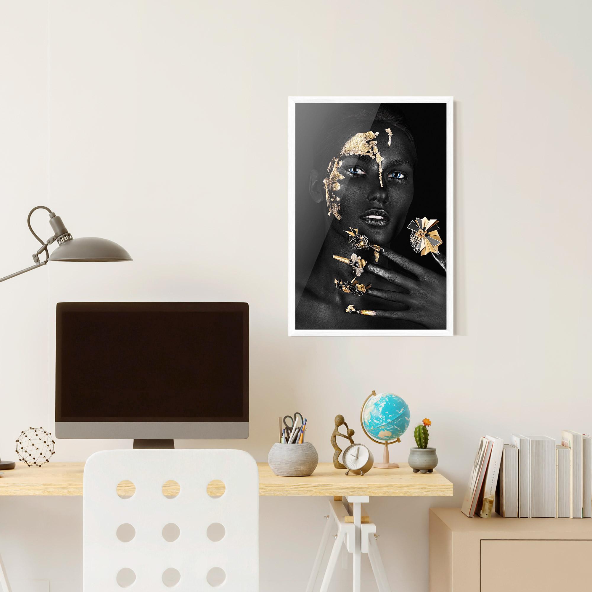 Poster Înrămat Black Art Makeup mockup 6