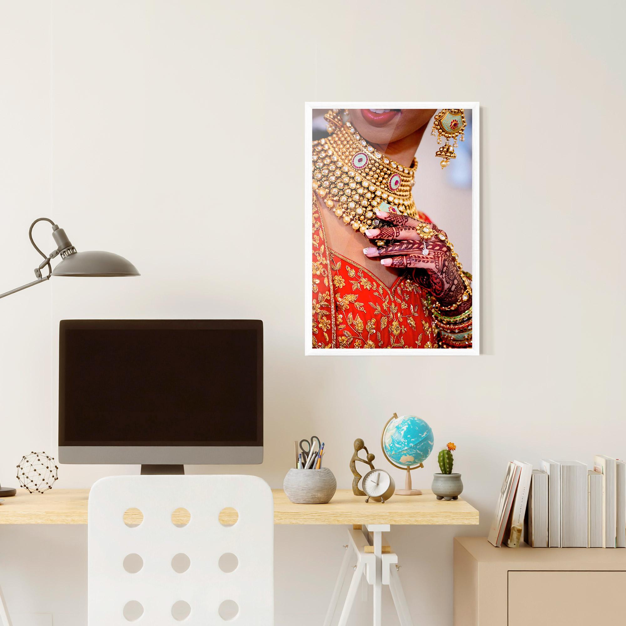 Poster Înrămat Gold Beautiful Jewelry mockup 6