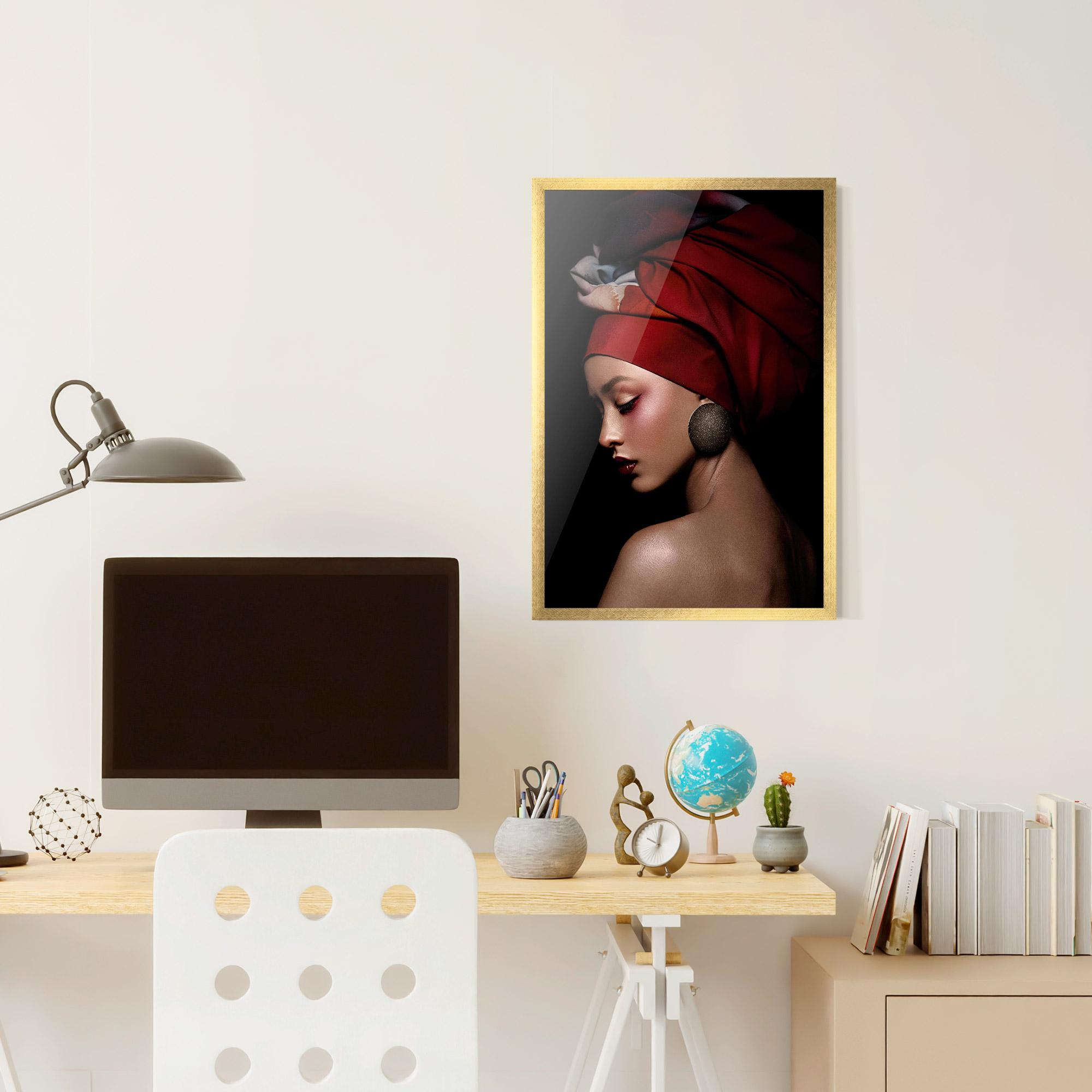 Poster Înrămat Big Circle Earring mockup 6