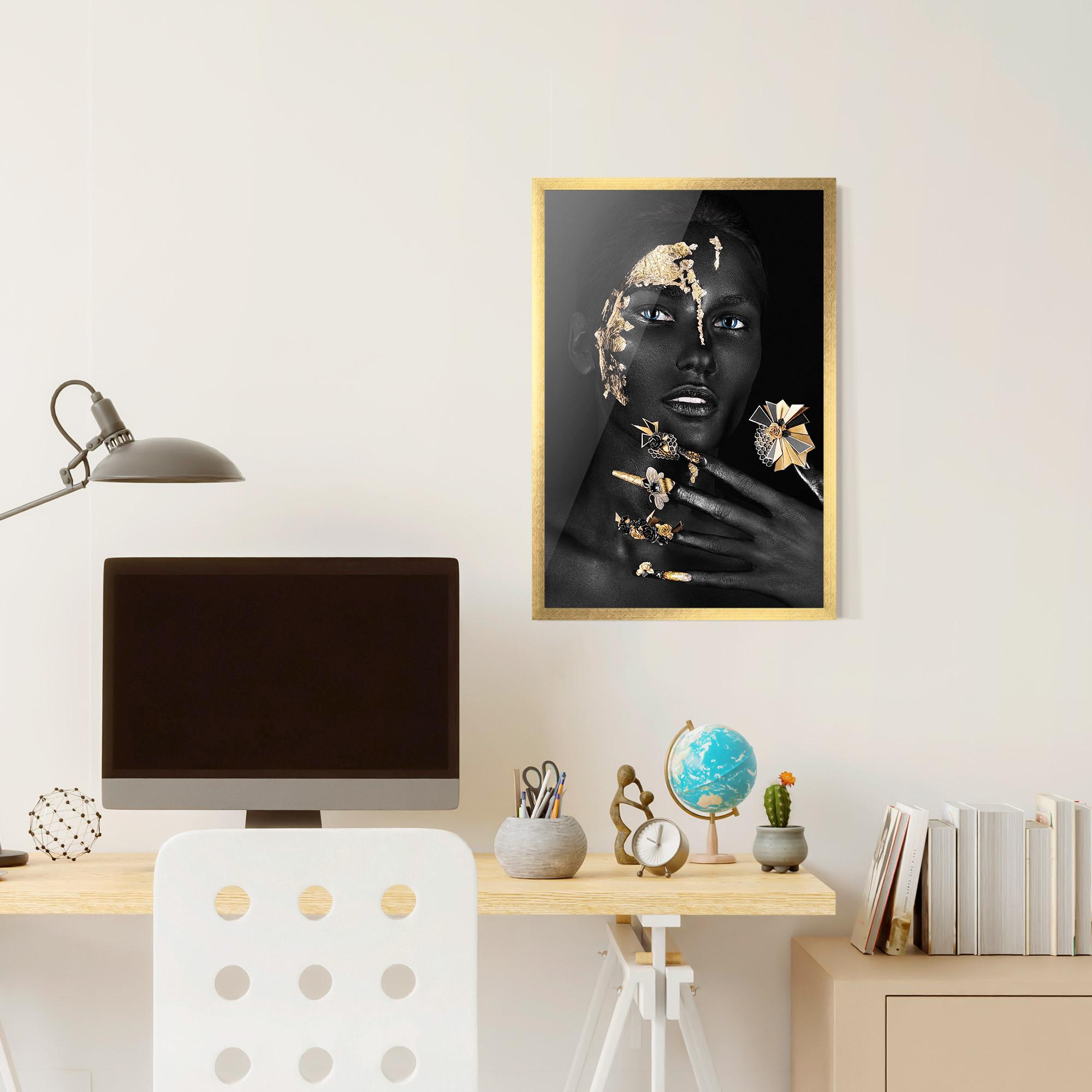Poster Înrămat Black Art Makeup mockup 6