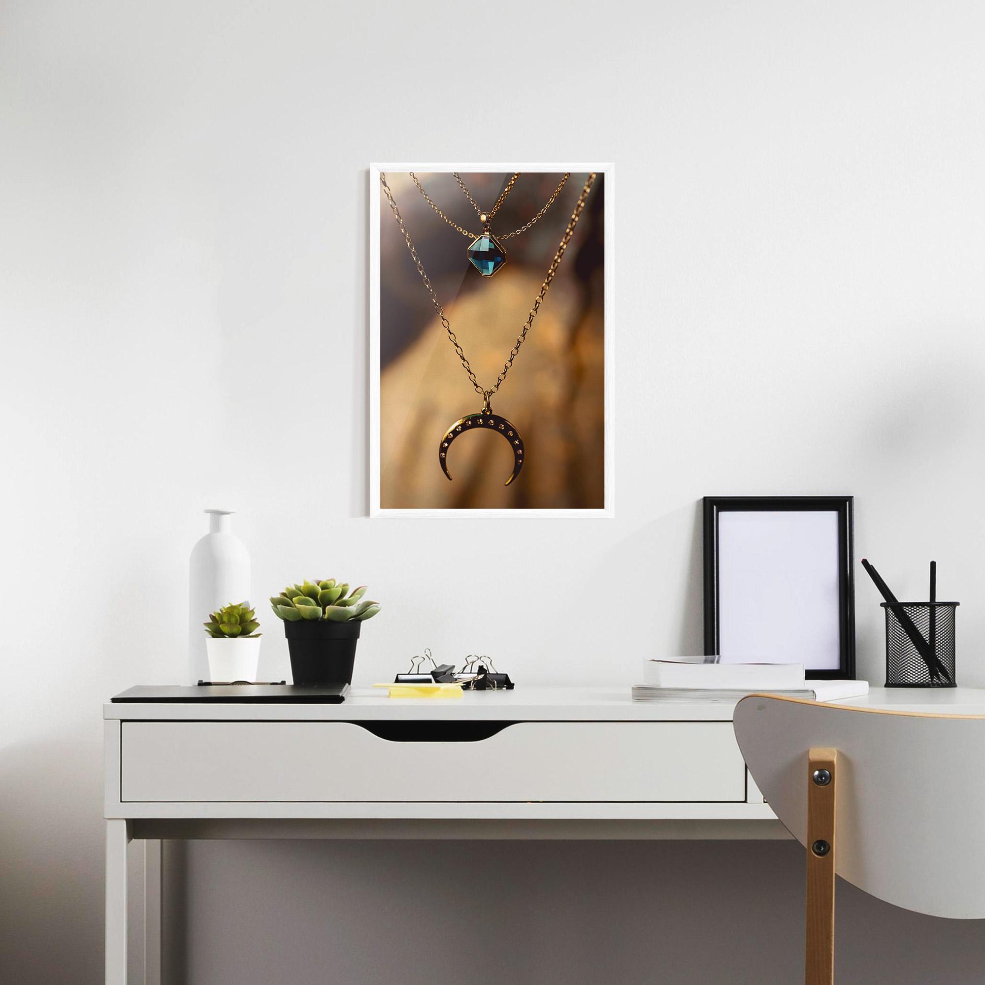 Poster Înrămat Moon Blue Necklace mockup 7