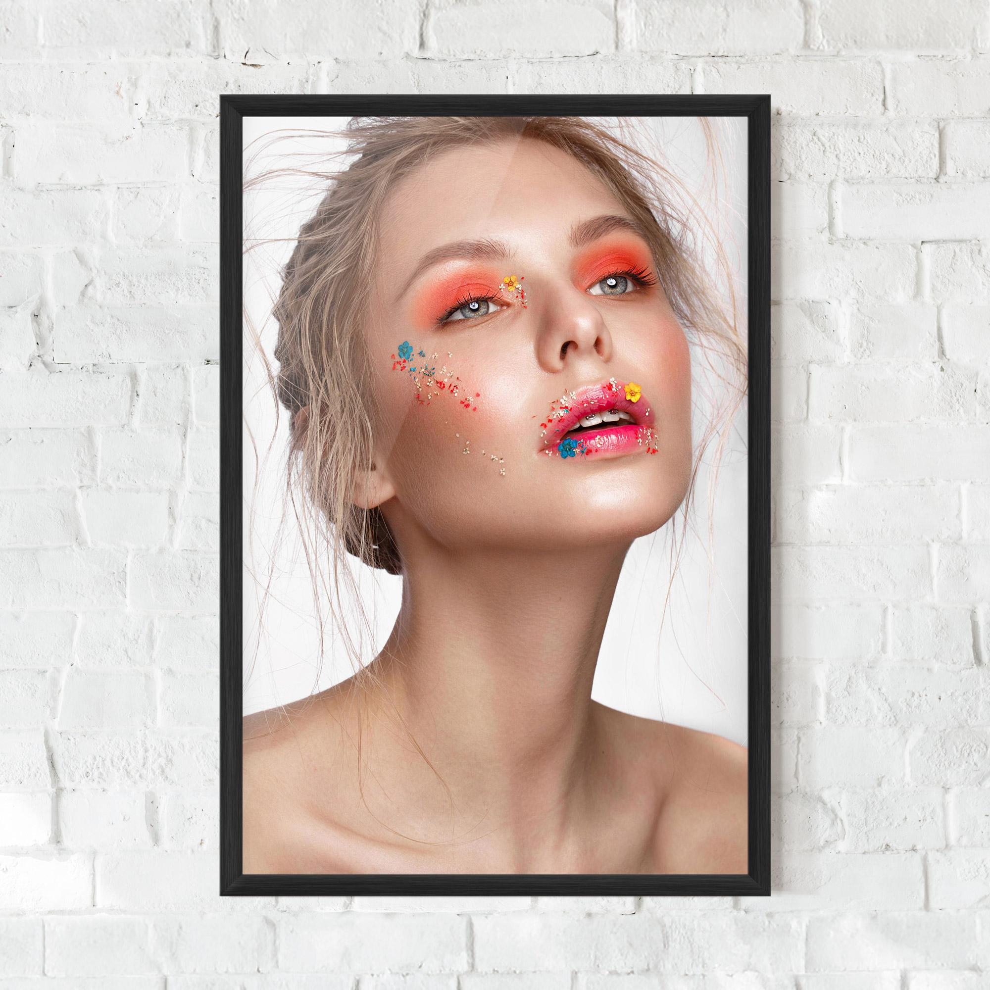 Poster Înrămat Lips Flower mockup 0