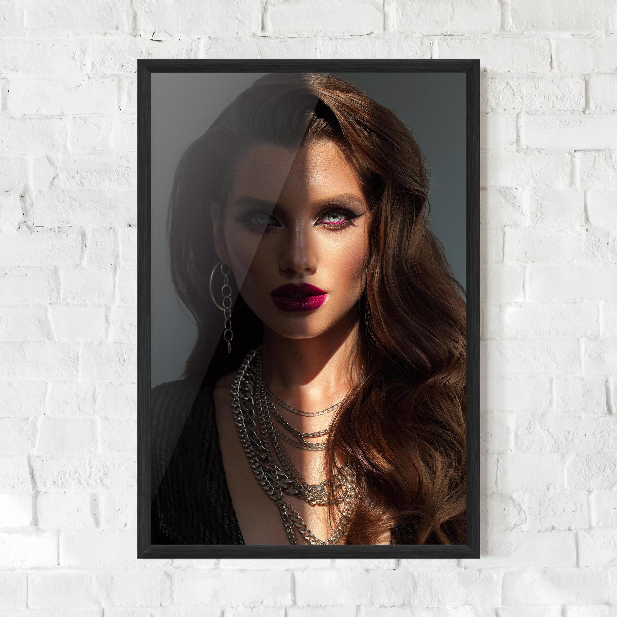 Poster Înrămat Model Makeup mockup 0