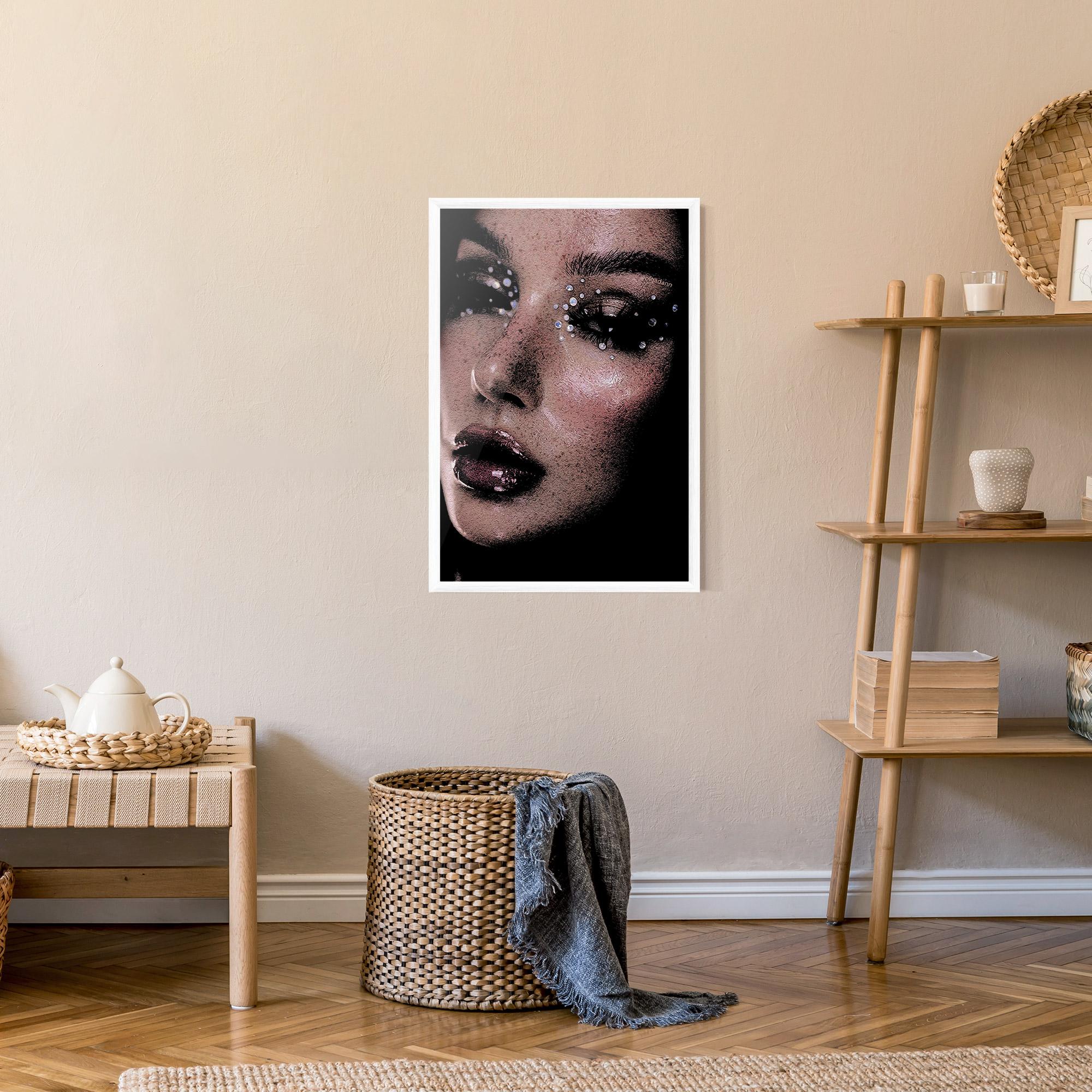 Poster Înrămat Pretty Crystal Makeup mockup 9