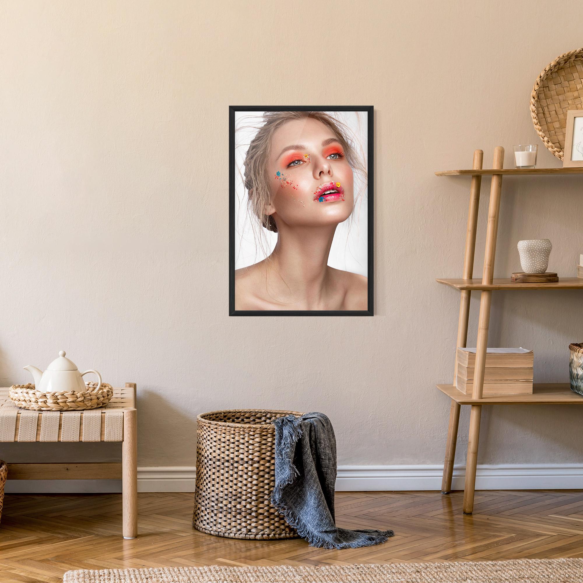 Poster Înrămat Lips Flower mockup 9