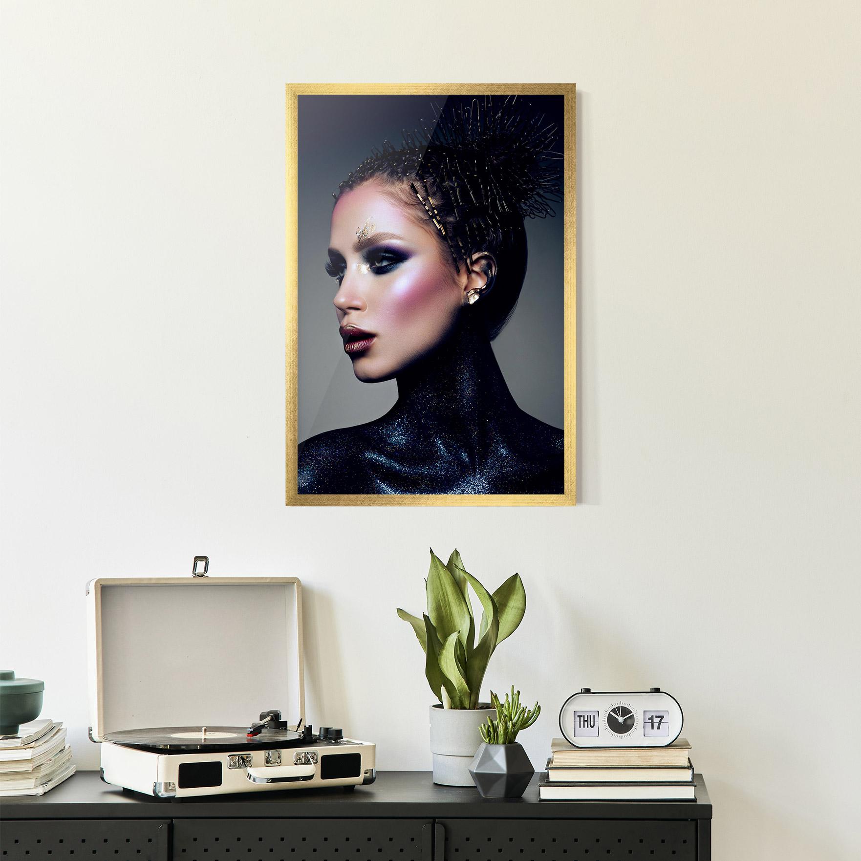 Poster Înrămat Galaxy Neck mockup 2