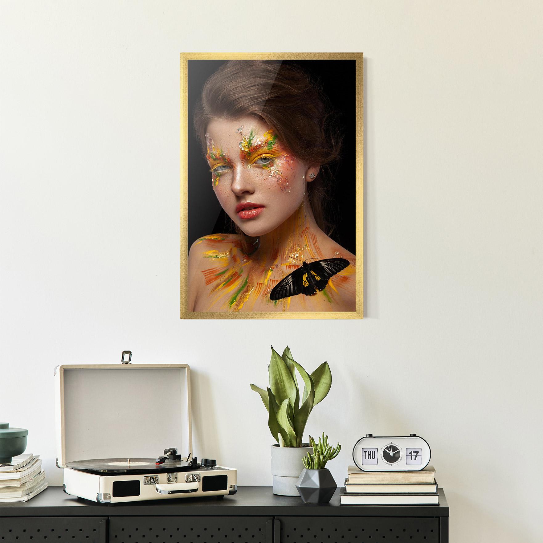 Poster Înrămat Yellow Butterfly Makeup mockup 2