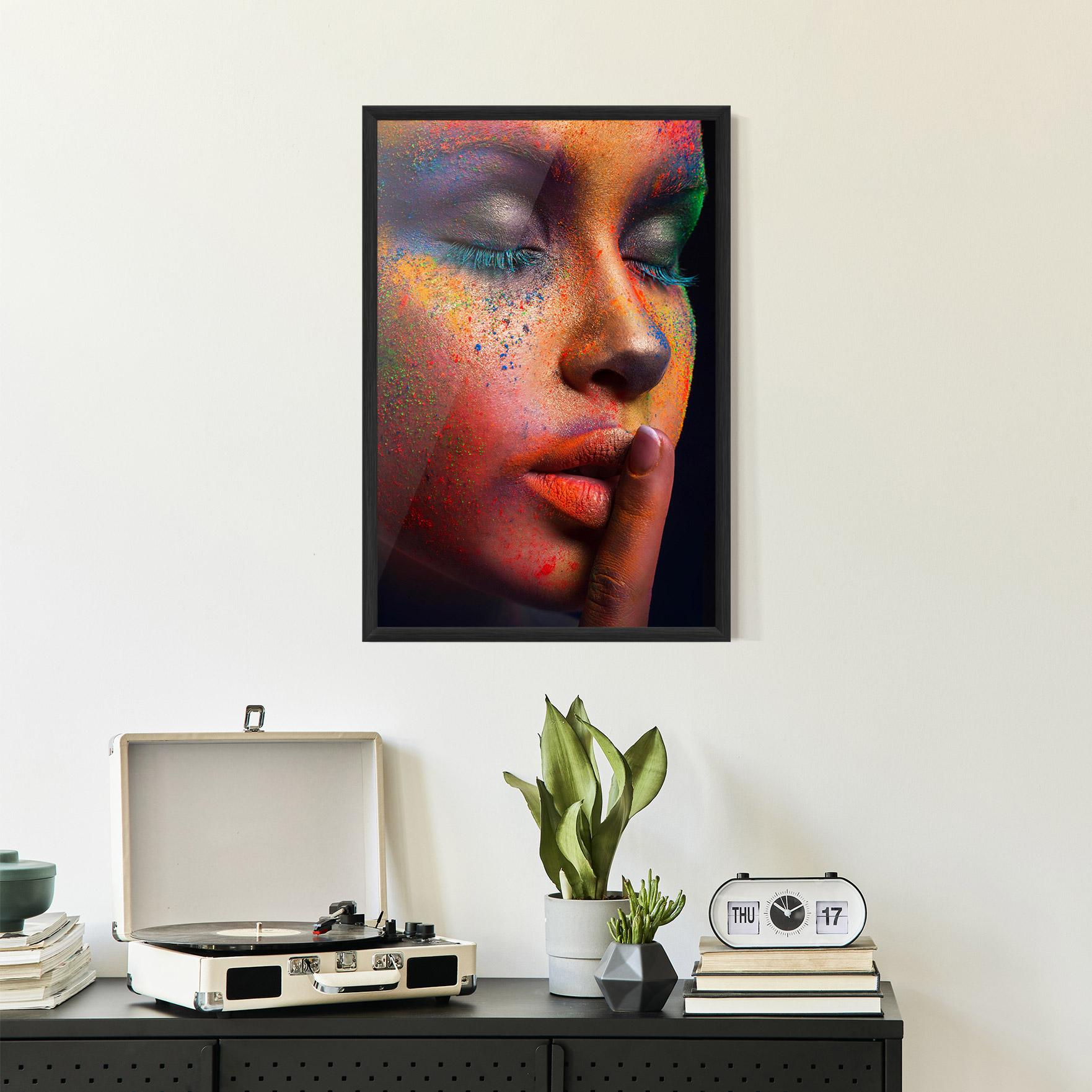 Poster Înrămat Makeup Splash Color mockup 2