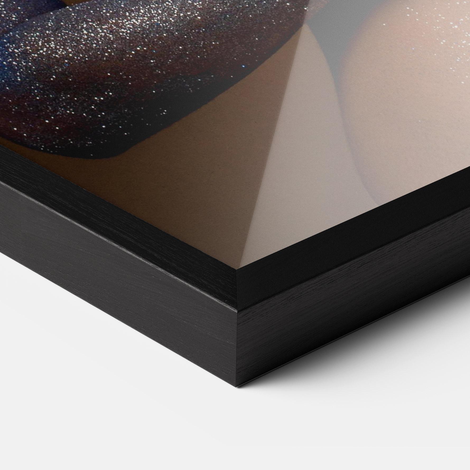 Poster Înrămat Blue Hair Make Up mockup 3