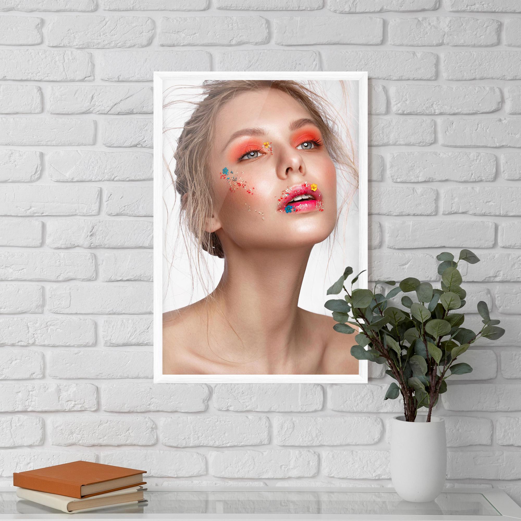 Poster Înrămat Lips Flower mockup 5