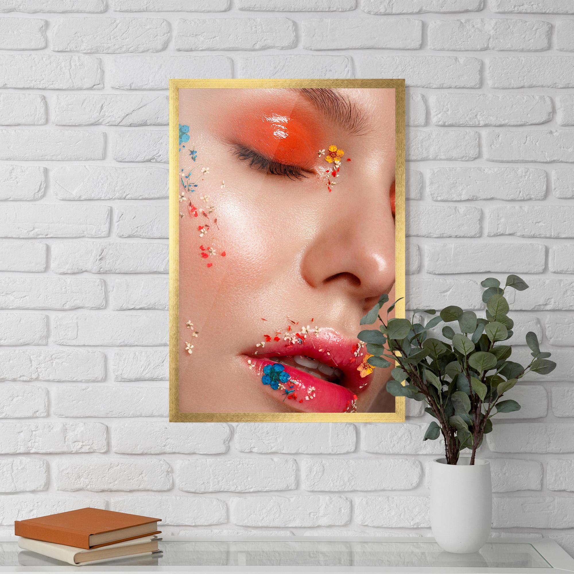 Poster Înrămat Pretty Orange Make Up mockup 5