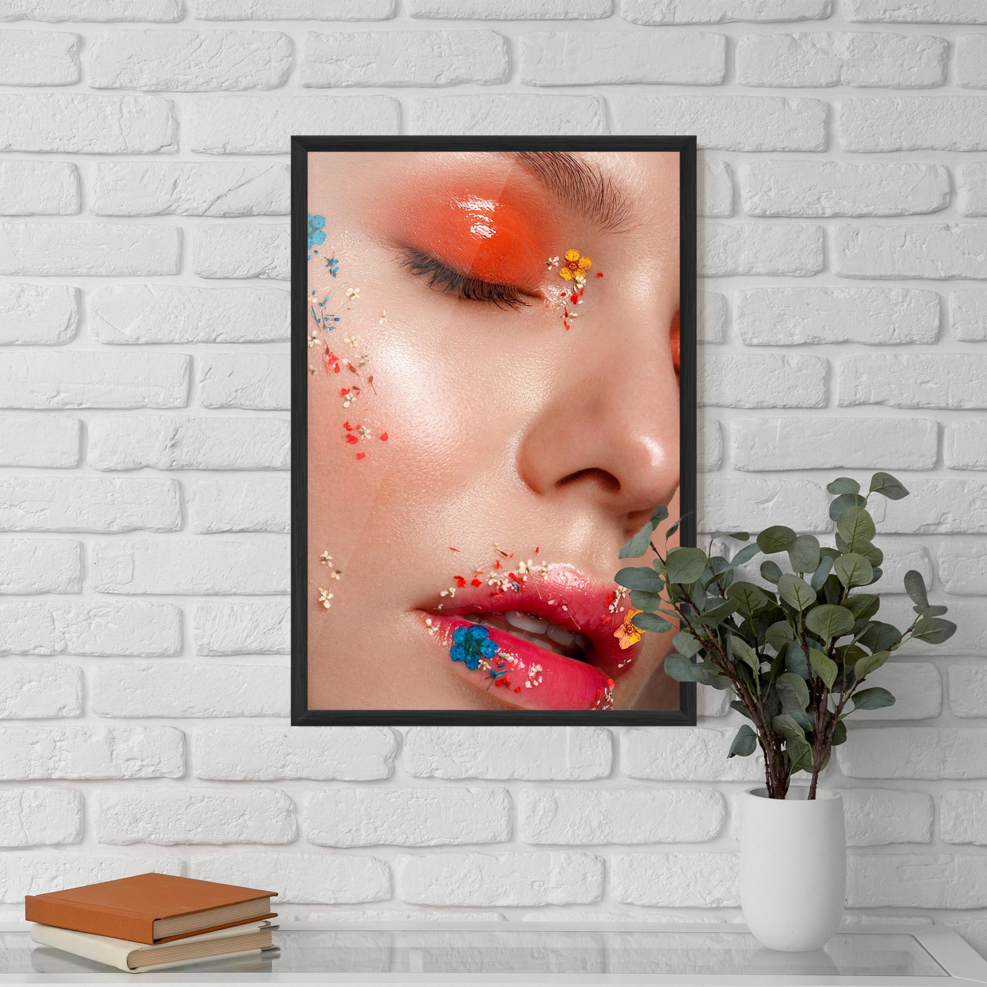 Poster Înrămat Pretty Orange Make Up mockup 5