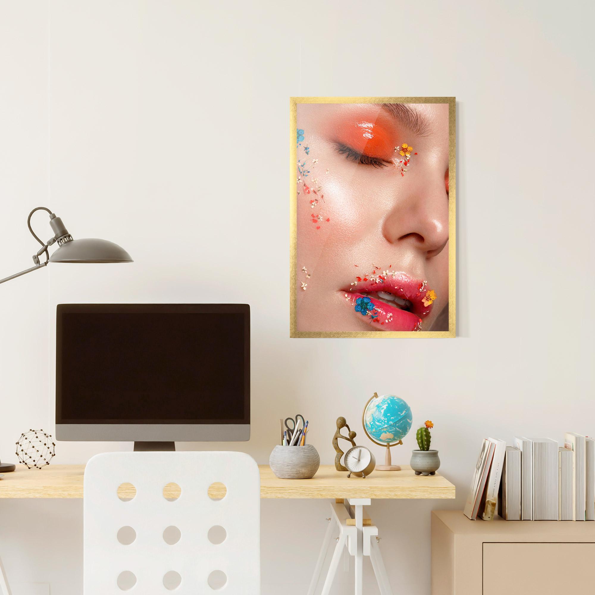 Poster Înrămat Pretty Orange Make Up mockup 6
