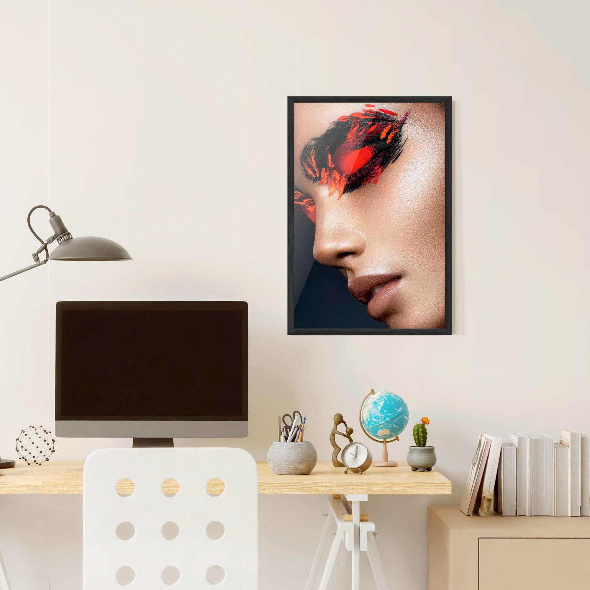 Poster Înrămat Fire Make Up mockup 6