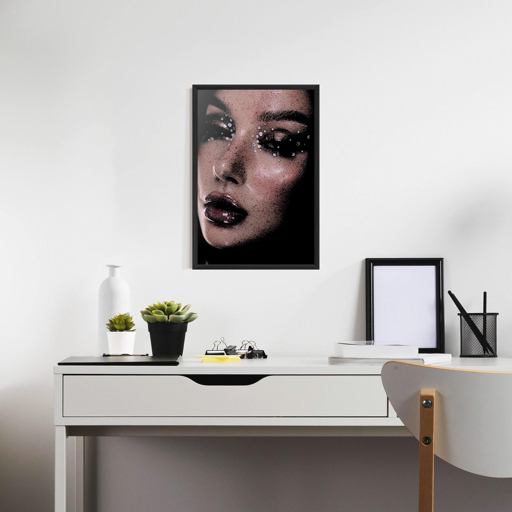 Poster Înrămat Pretty Crystal Makeup mockup 7