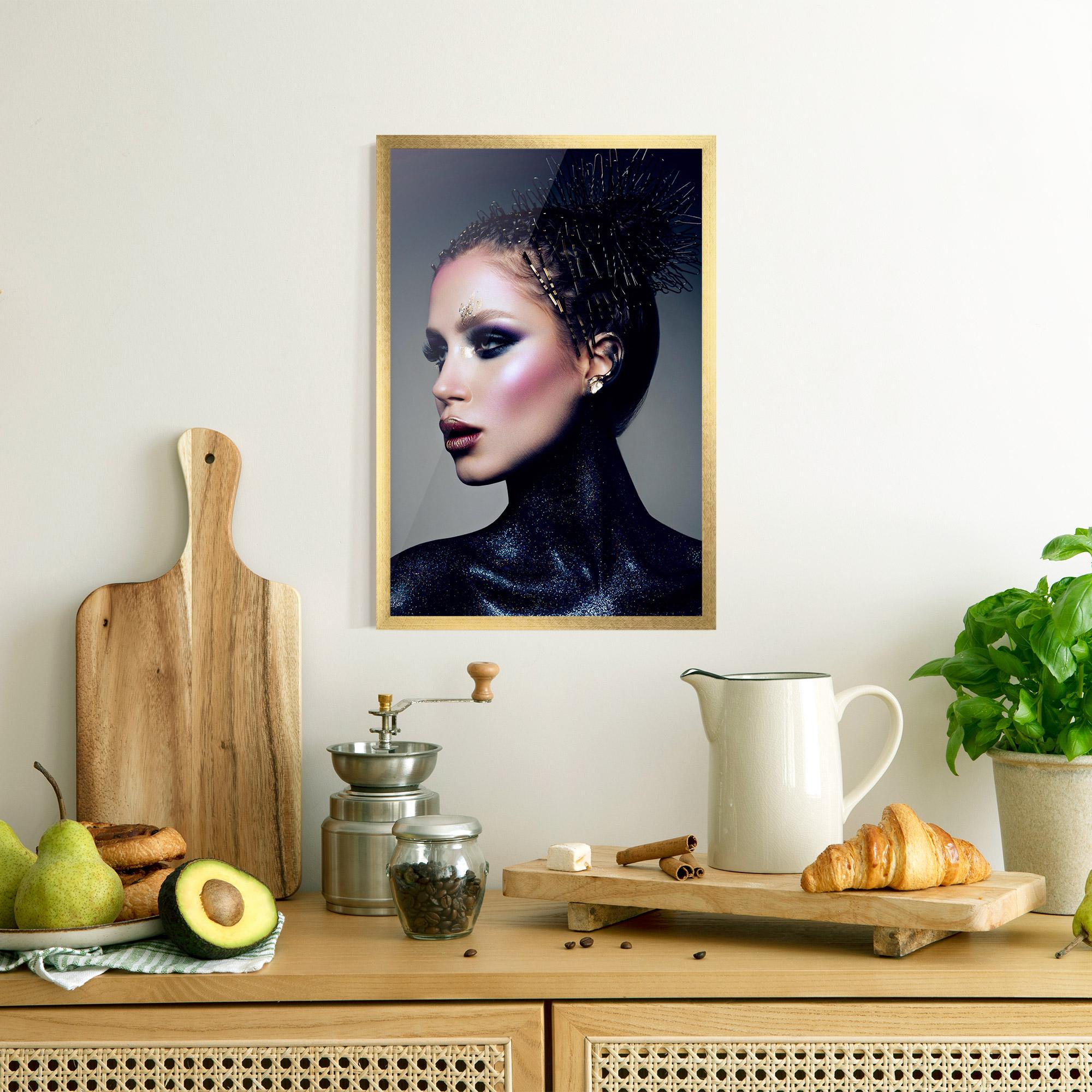 Poster Înrămat Galaxy Neck mockup 8