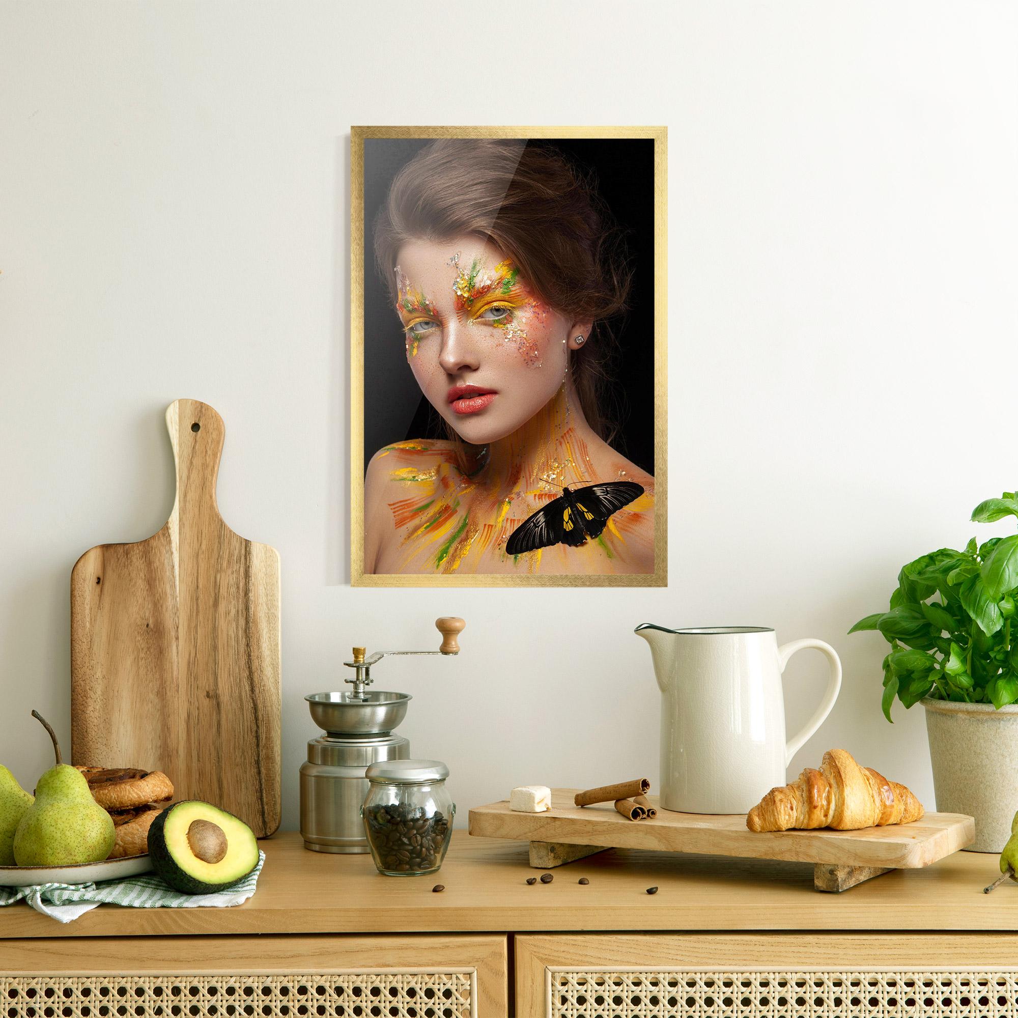 Poster Înrămat Yellow Butterfly Makeup mockup 8