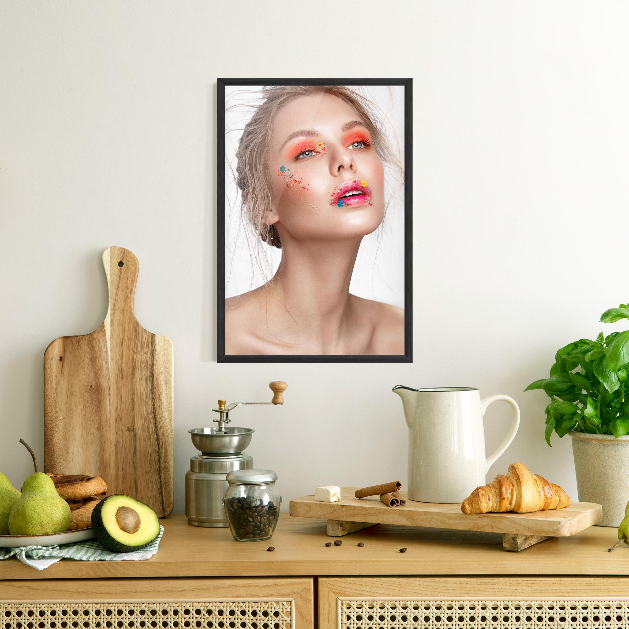 Poster Înrămat Lips Flower mockup 8